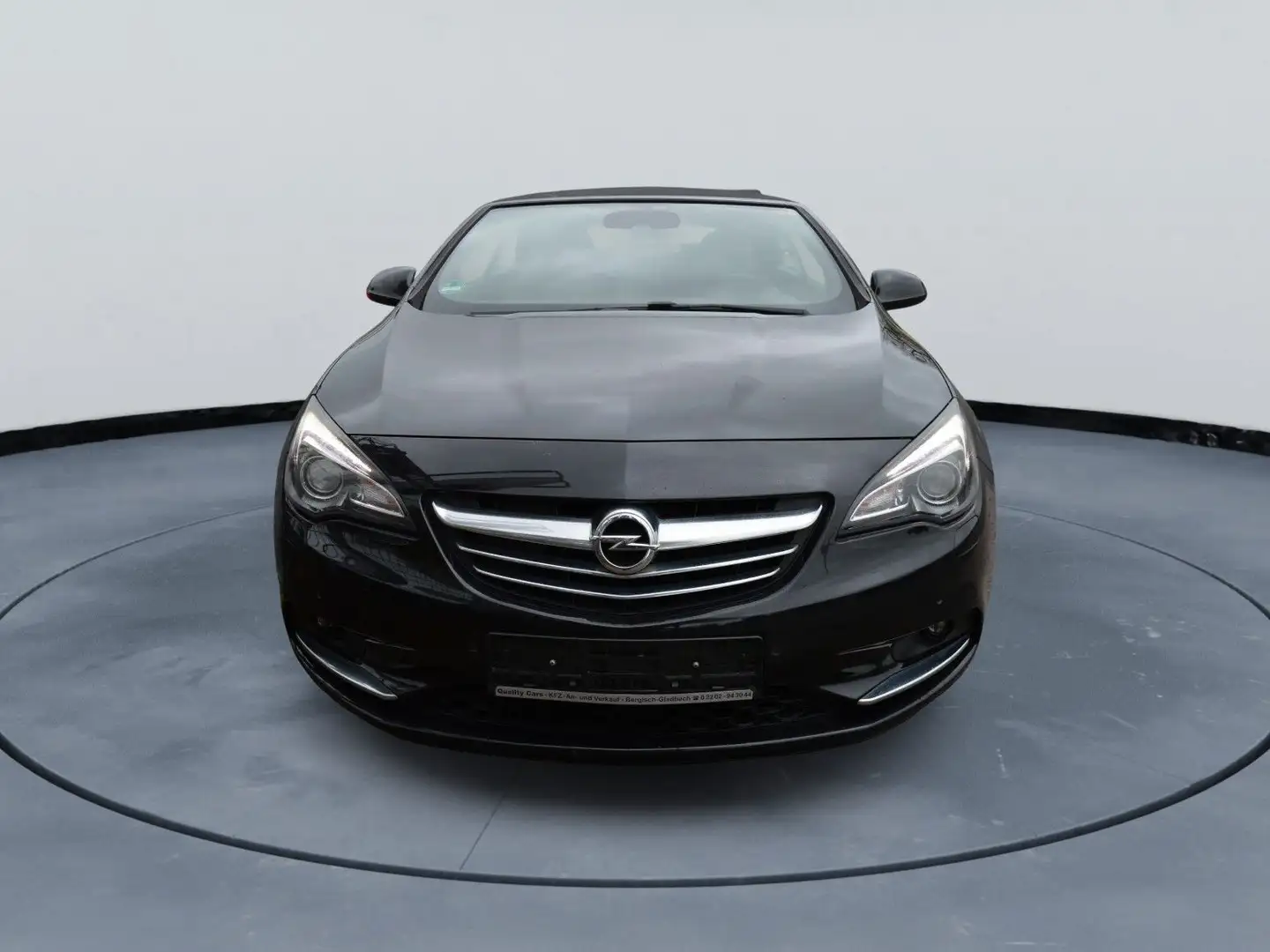 Opel Cascada 1,6 Turbo Innovation ecoFlex Noir - 2