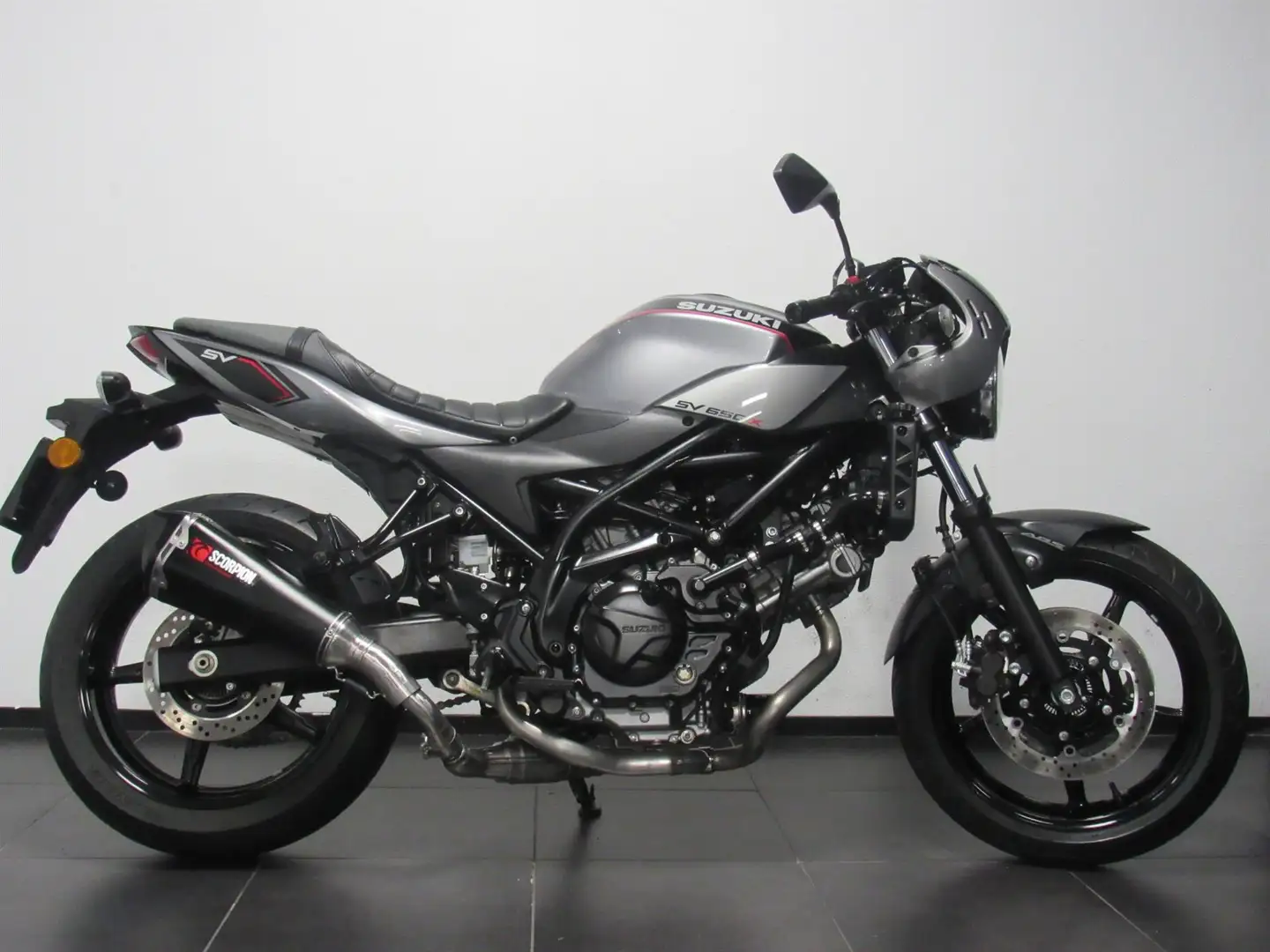 Suzuki SV 650 X ABS Gris - 1