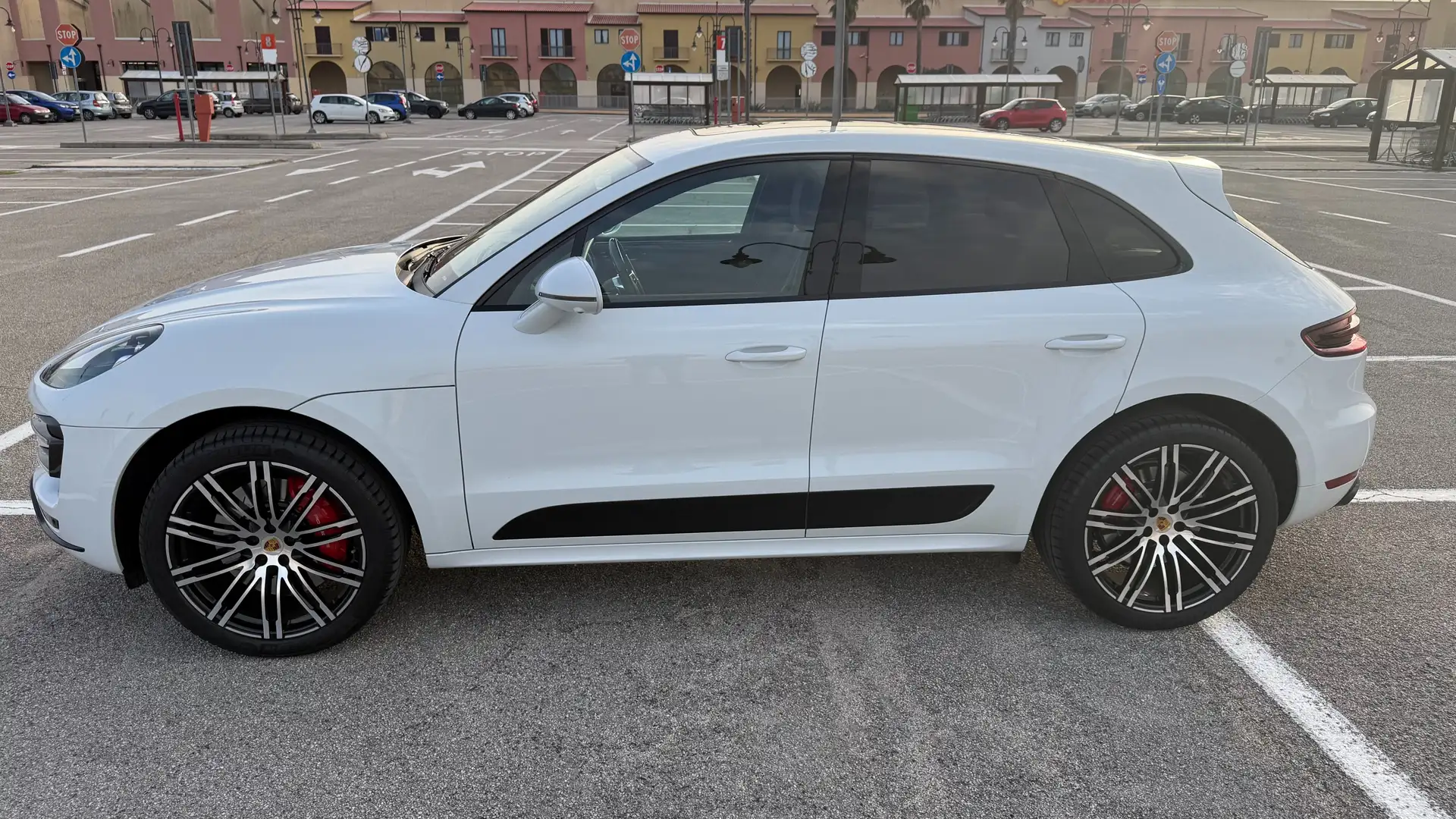 Porsche Macan Turbo Performance Package Bianco - 2