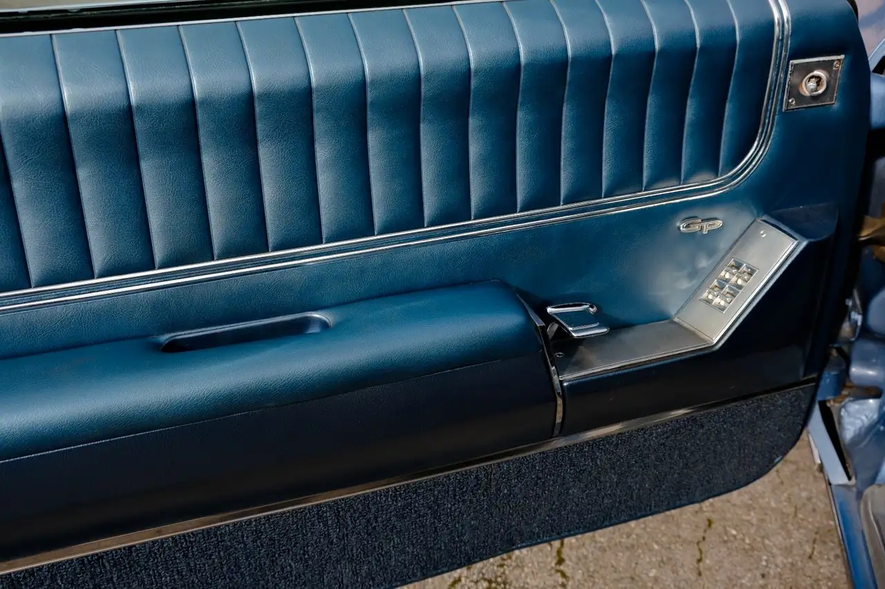 Pontiac Grand-Prix im schönen Originalzustand, foto 12
