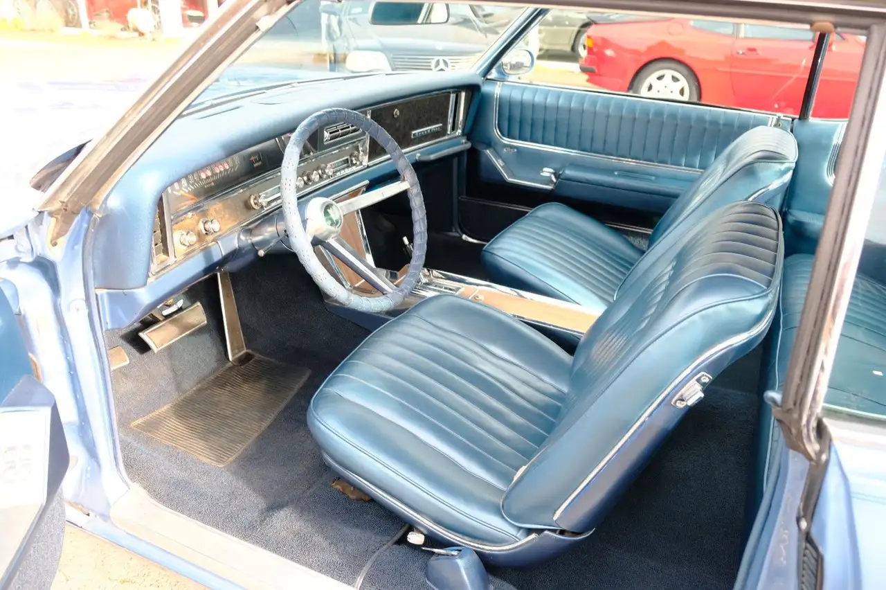 Pontiac Grand-Prix im schönen Originalzustand, foto 10