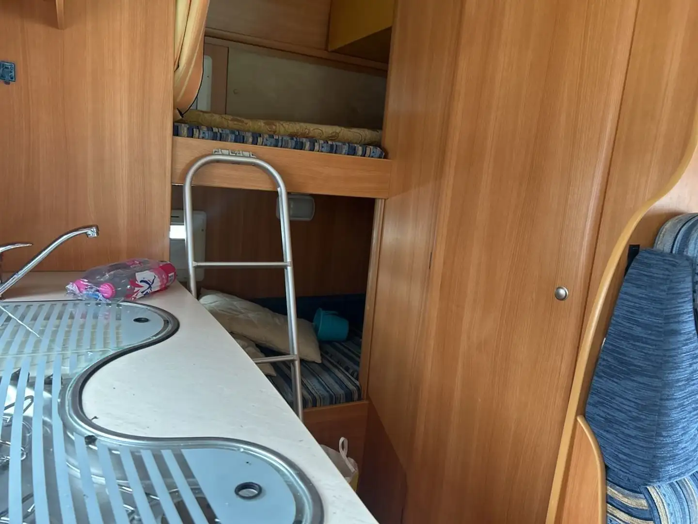 Ford Transit 2.2 TDCi FT 300 K Motorcaravan - Nugget Weiß - 2