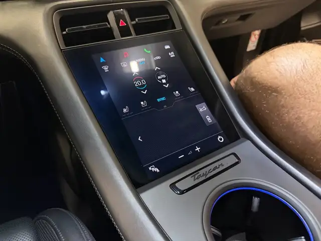 Porsche Taycan view 13