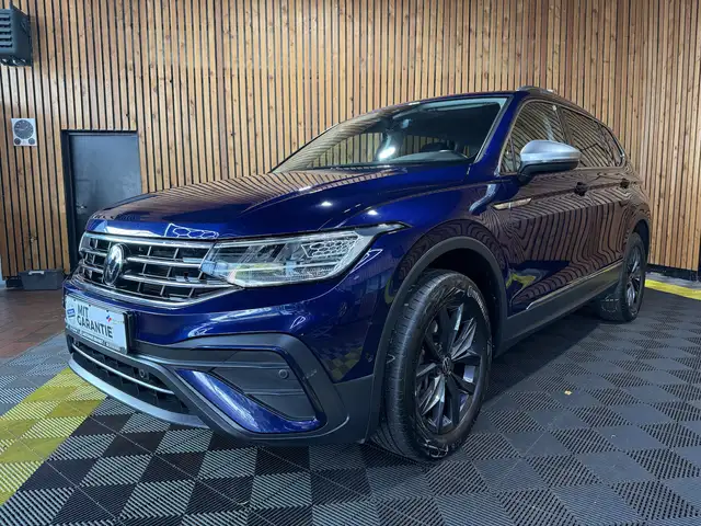 Volkswagen Tiguan Allspace 2,0 TDI DSG *Navi+*7 Si*AHK*Kam*