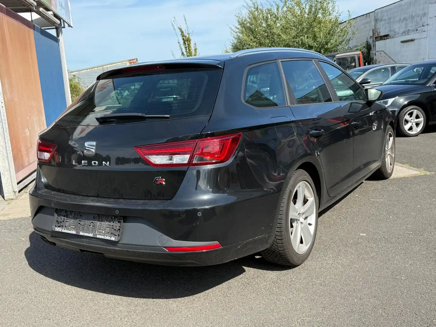 SEAT Leon FR*Automatik*Anhängerkupplung*Vollscheckheft* Schwarz - 2