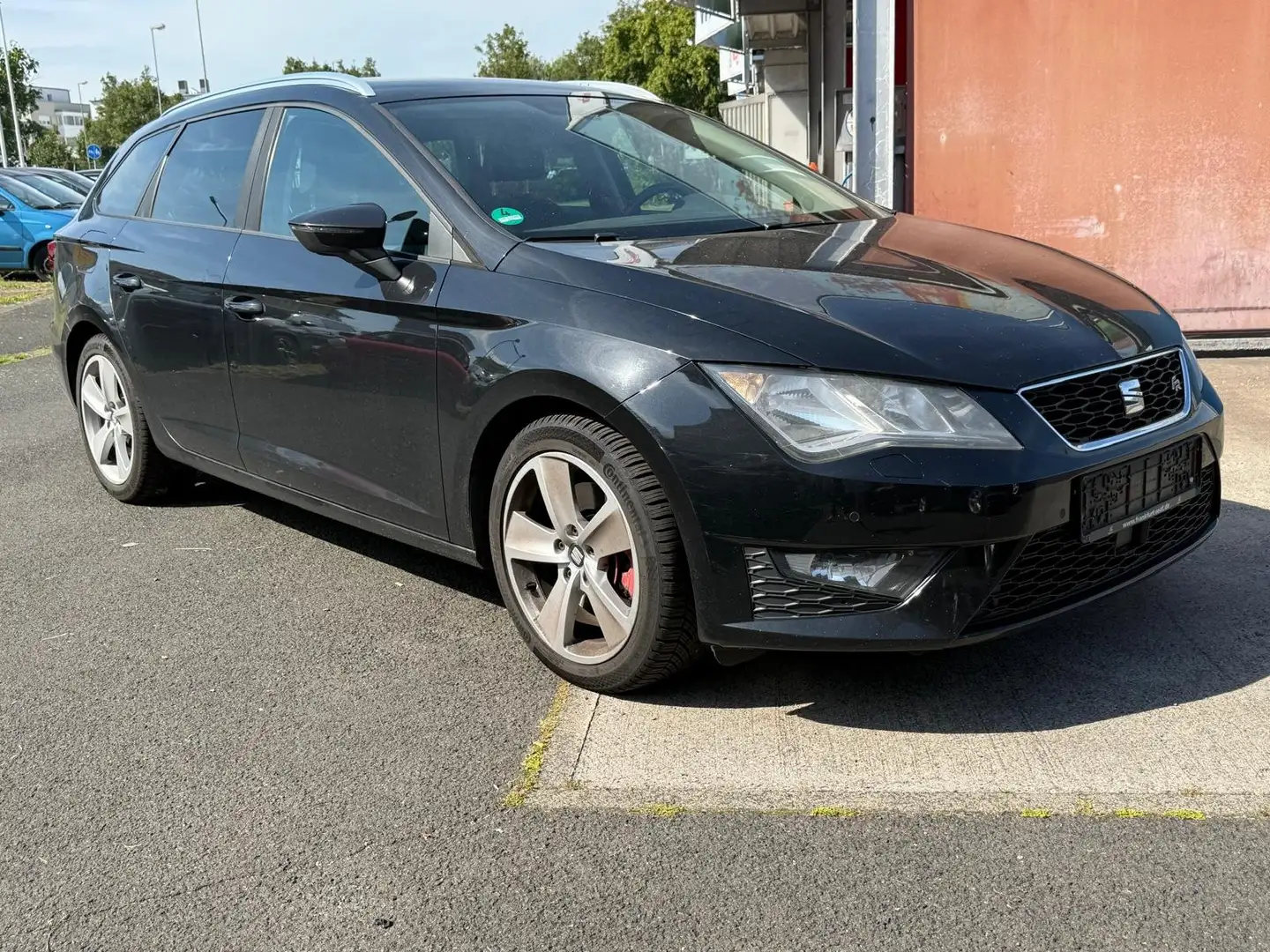 SEAT Leon FR*Automatik*Anhängerkupplung*Vollscheckheft* Schwarz - 1