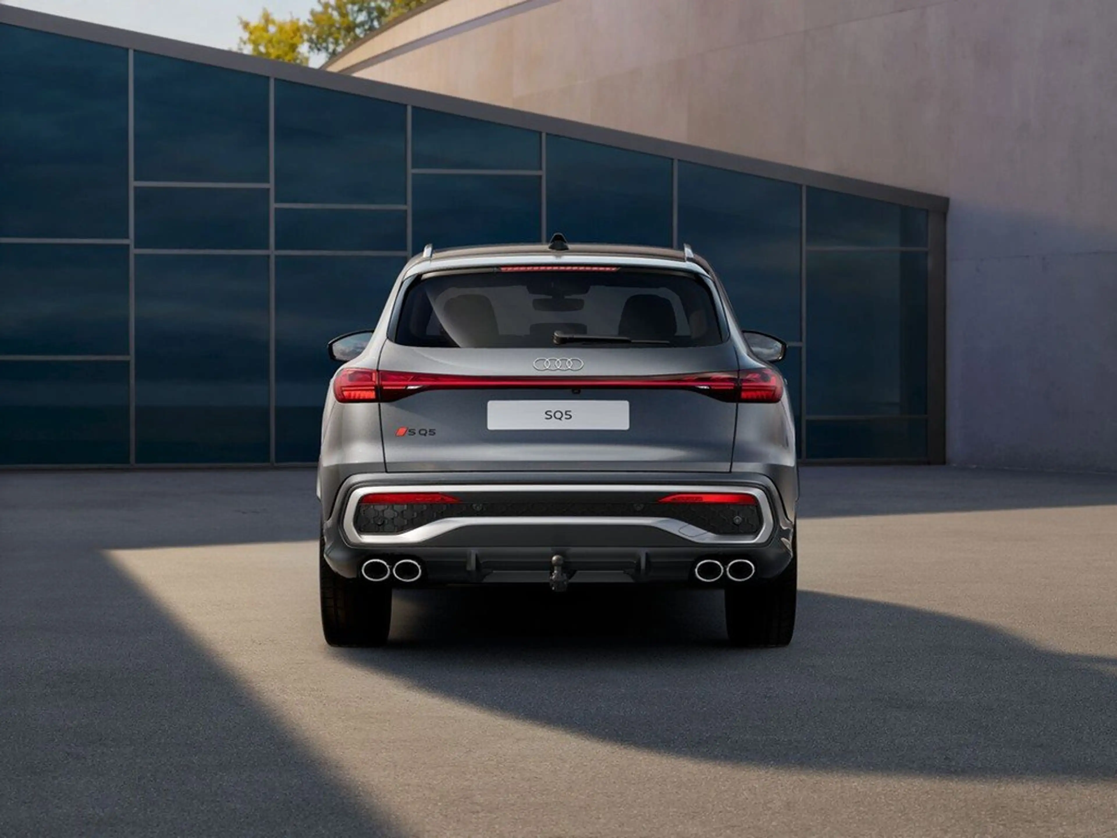 Audi SQ5 SUV TFSI 270 kW — photo 5