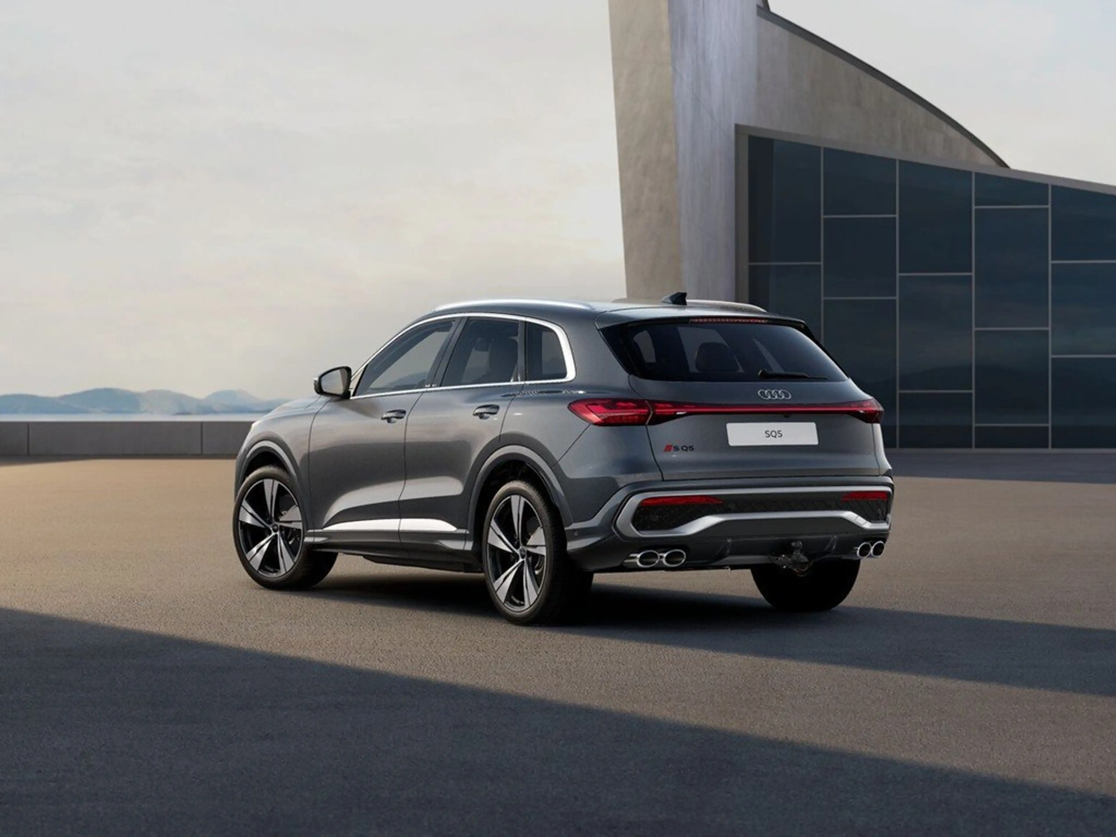Audi SQ5 SUV TFSI 270 kW — photo 4