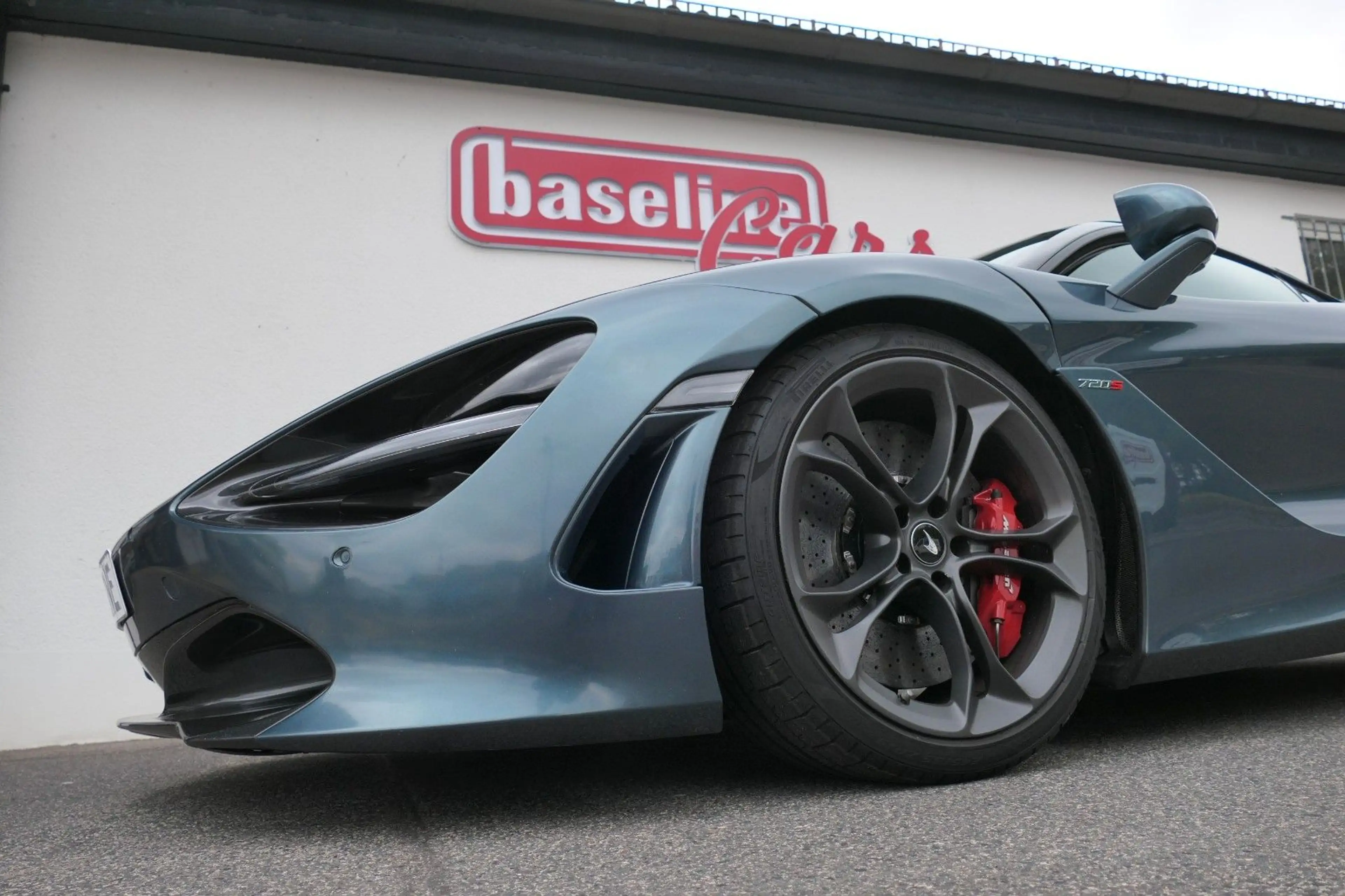 McLaren 720S - 360° - Lift - B&W — photo 7
