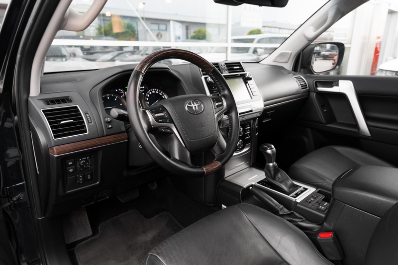 Toyota Land Cruiser 2.8 D-4D-F Executive Blind Van — photo 4