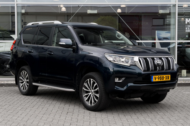 Toyota Land Cruiser 2.8 D-4D-F Executive Blind Van — photo 7