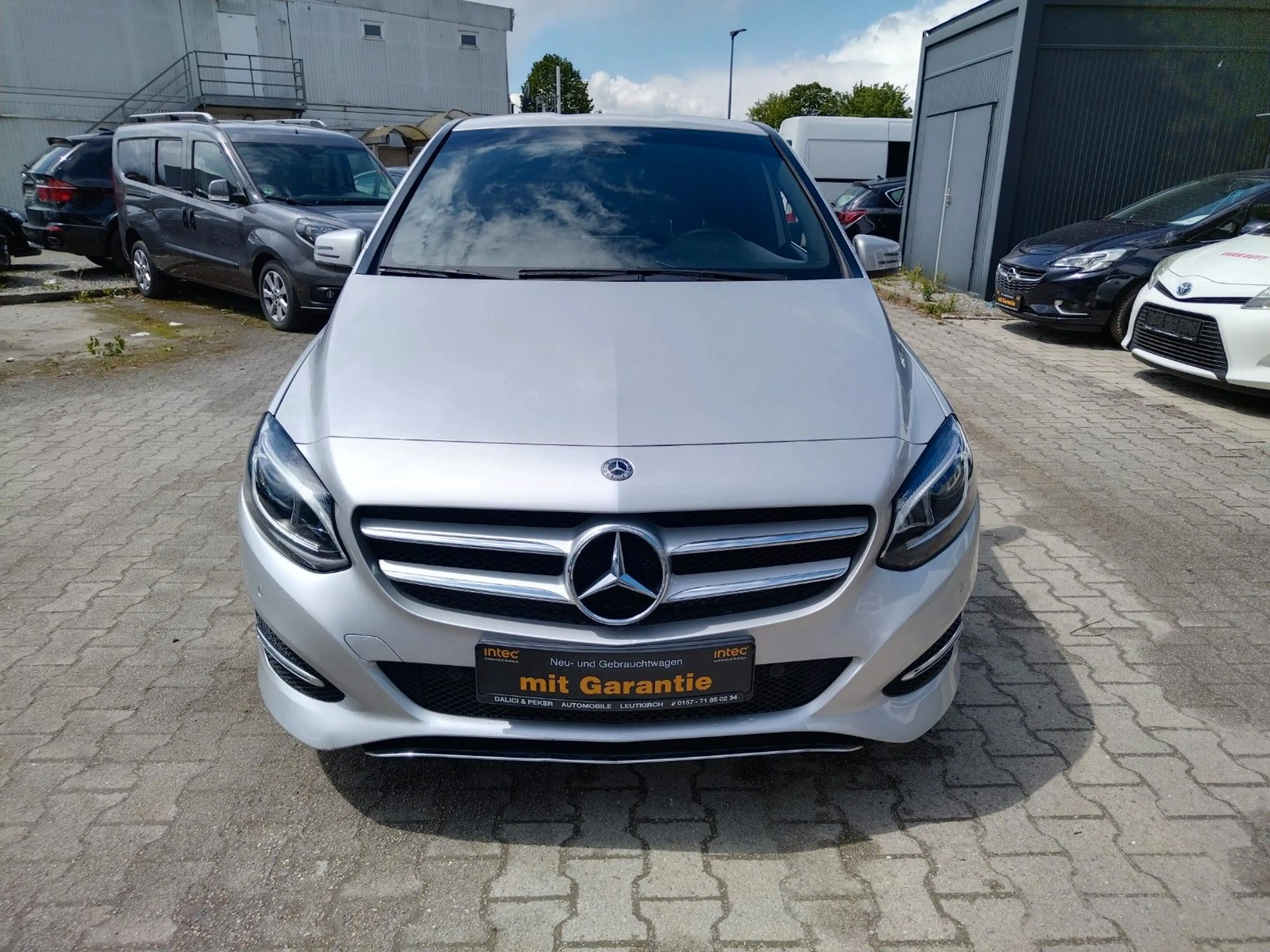 Mercedes-Benz B 200 +TÜV/NEU+GARANTIE+NAVI+PDC+SHZ+AHK+EURO 6 — photo 2