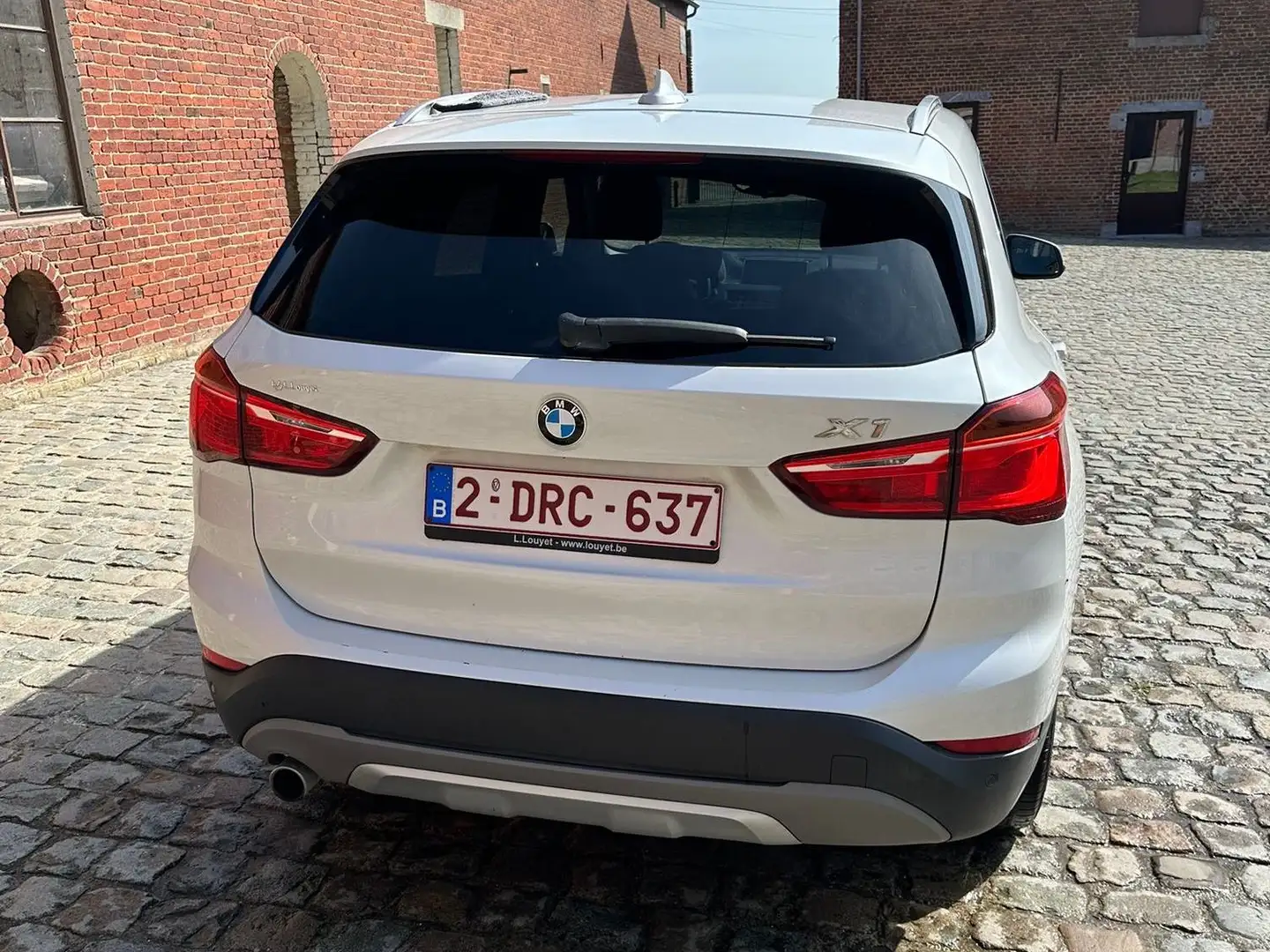 BMW X1 X1 2.0 d sDrive18 Wit - 2