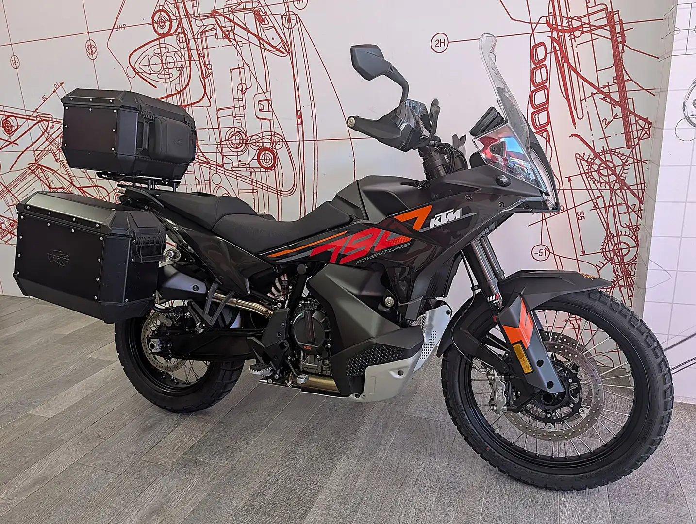 KTM 790 Adventure - 2