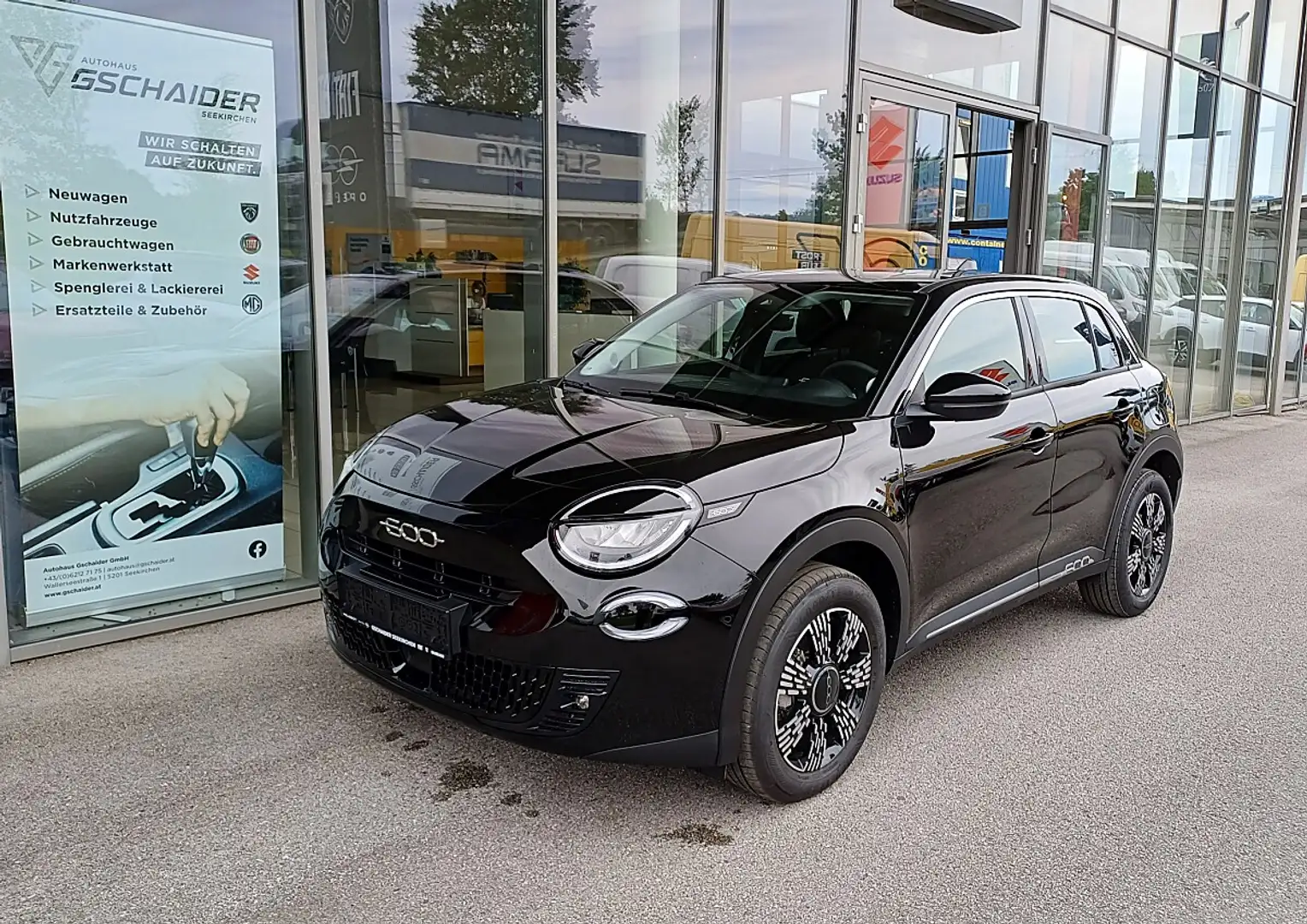 Fiat 600 Hybrid mHEV 110 6-Gang eDCT Schwarz - 1
