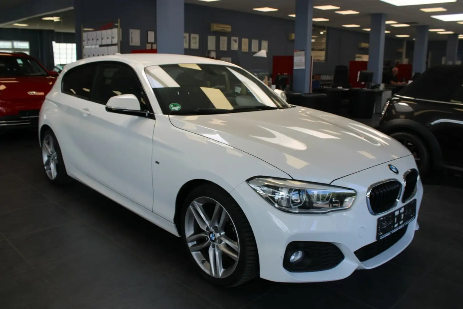 BMW 118 M-Sport Shadow LED - Navi Blanco - 1