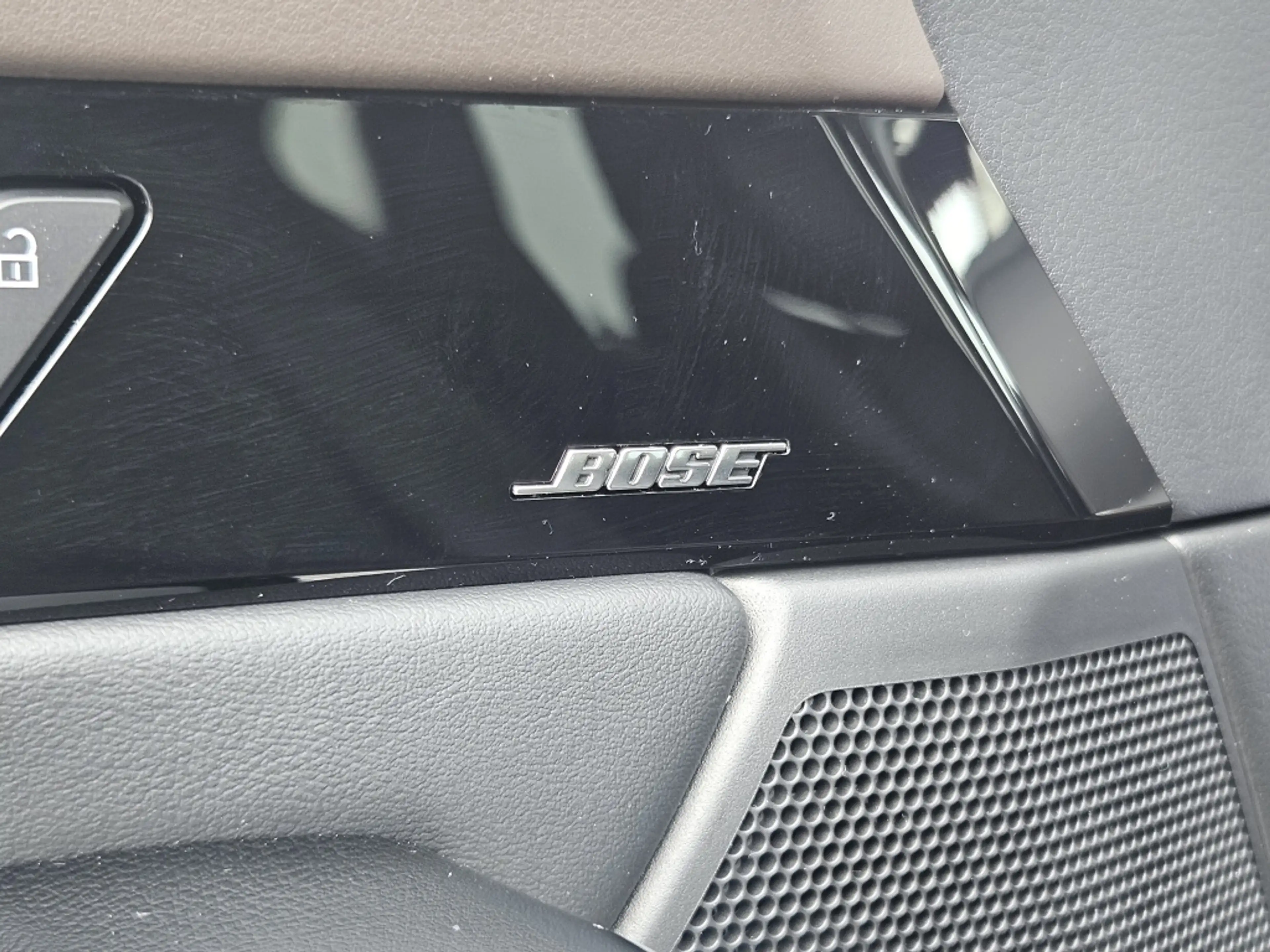 Mazda CX-30 2.0 E-Skyactive-X / Bose / Climate Contr. / Verwar — photo 6