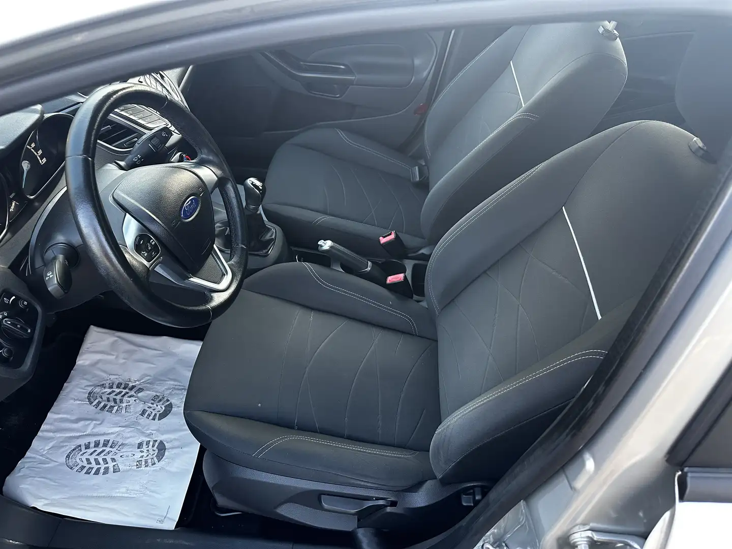 Ford Fiesta 1.0 Style Grijs - 2