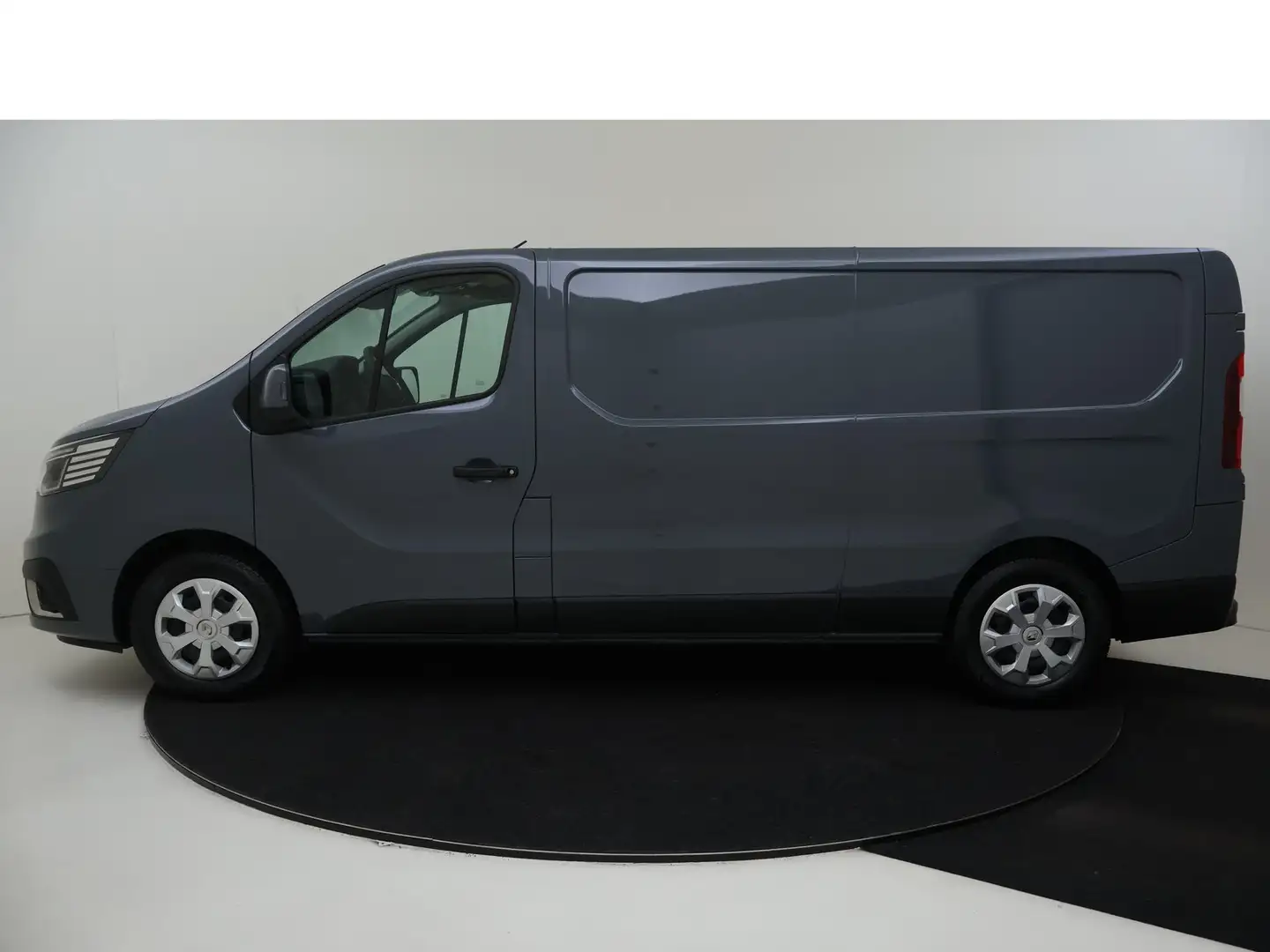 Renault Trafic Gesloten Bestel L2H1 E-TECH Electric 120 1AT Advan Šedá - 2