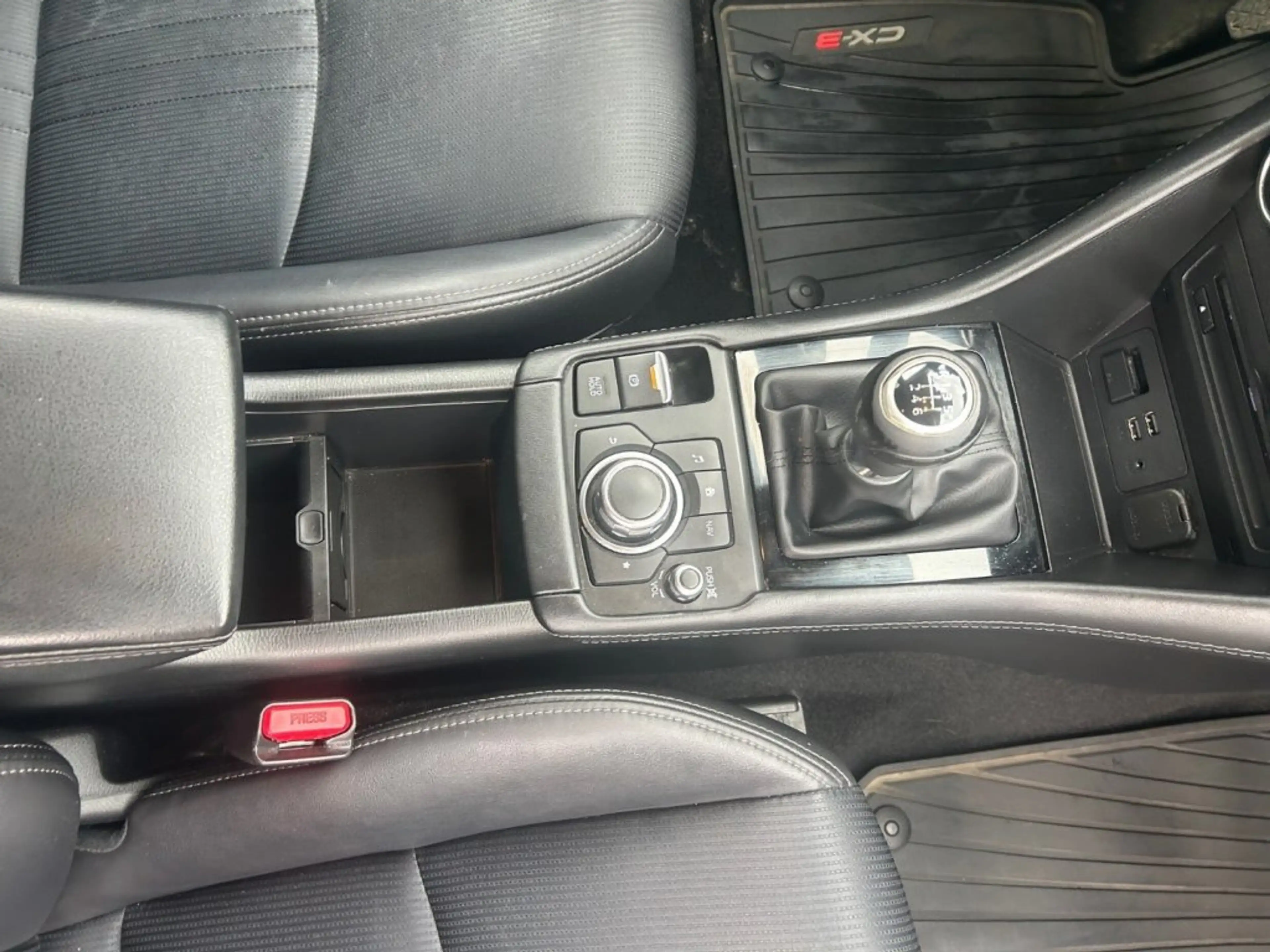 Mazda CX-3 G121 Revolution — photo 15