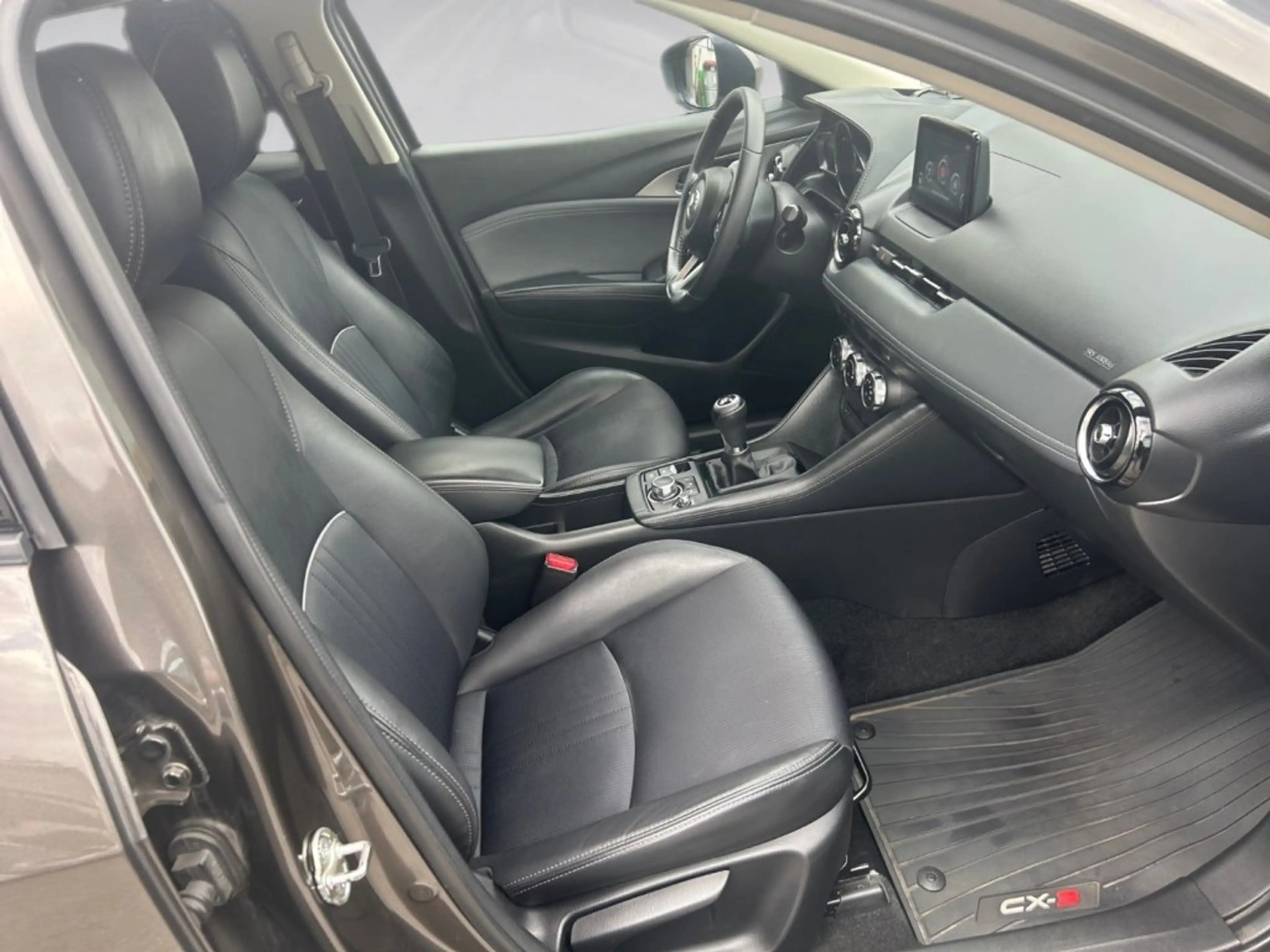 Mazda CX-3 G121 Revolution — photo 12
