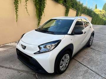 1.0 VVT-i 72cv Active MY23