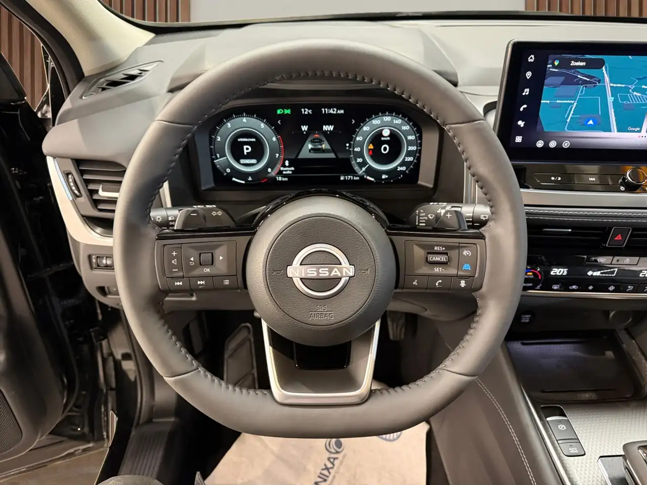 Nissan Qashqai N-Connecta 1.3 DIG-T X-Tronic ** Cold Pack | Ad... 15