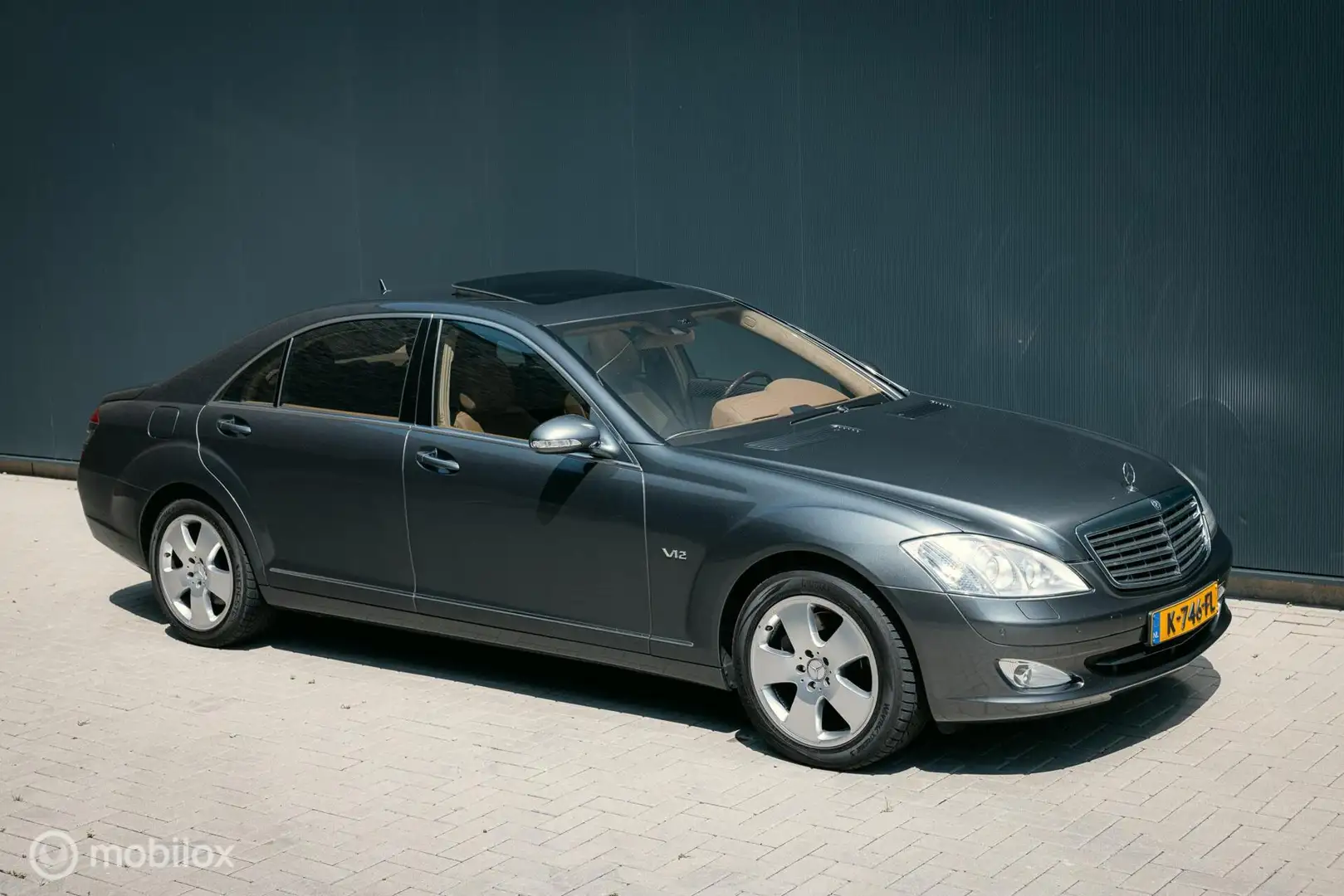 Mercedes-Benz S 600 Lang V12 Biturbo Gris - 1