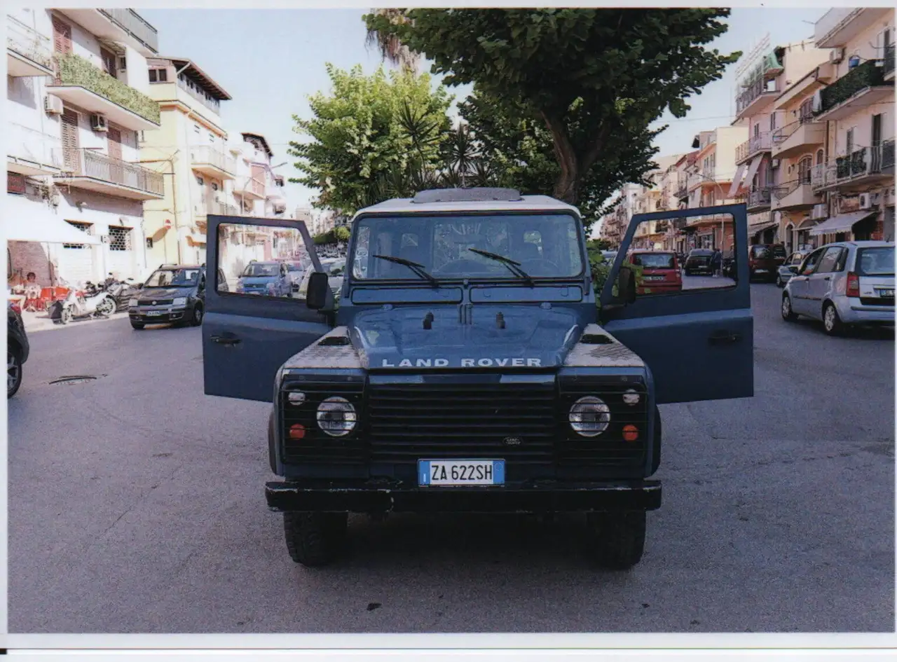 Land Rover Defender 90 90 2.5 Hard Top, foto 3
