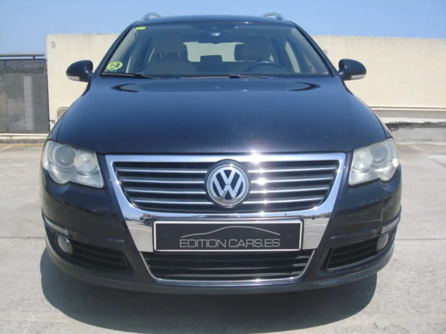 Volkswagen Passat Variant 2.0TDI CR Highline Negro - 2