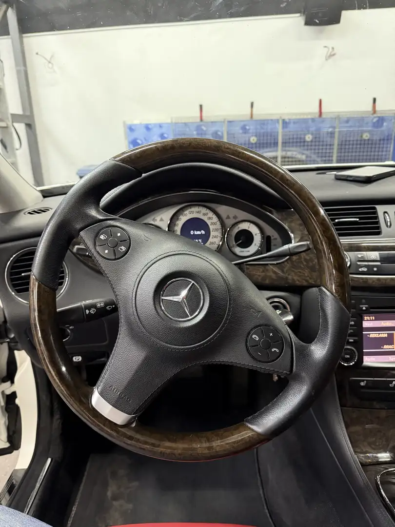 Mercedes-Benz CLS 320 CDI Aut. DPF - 1