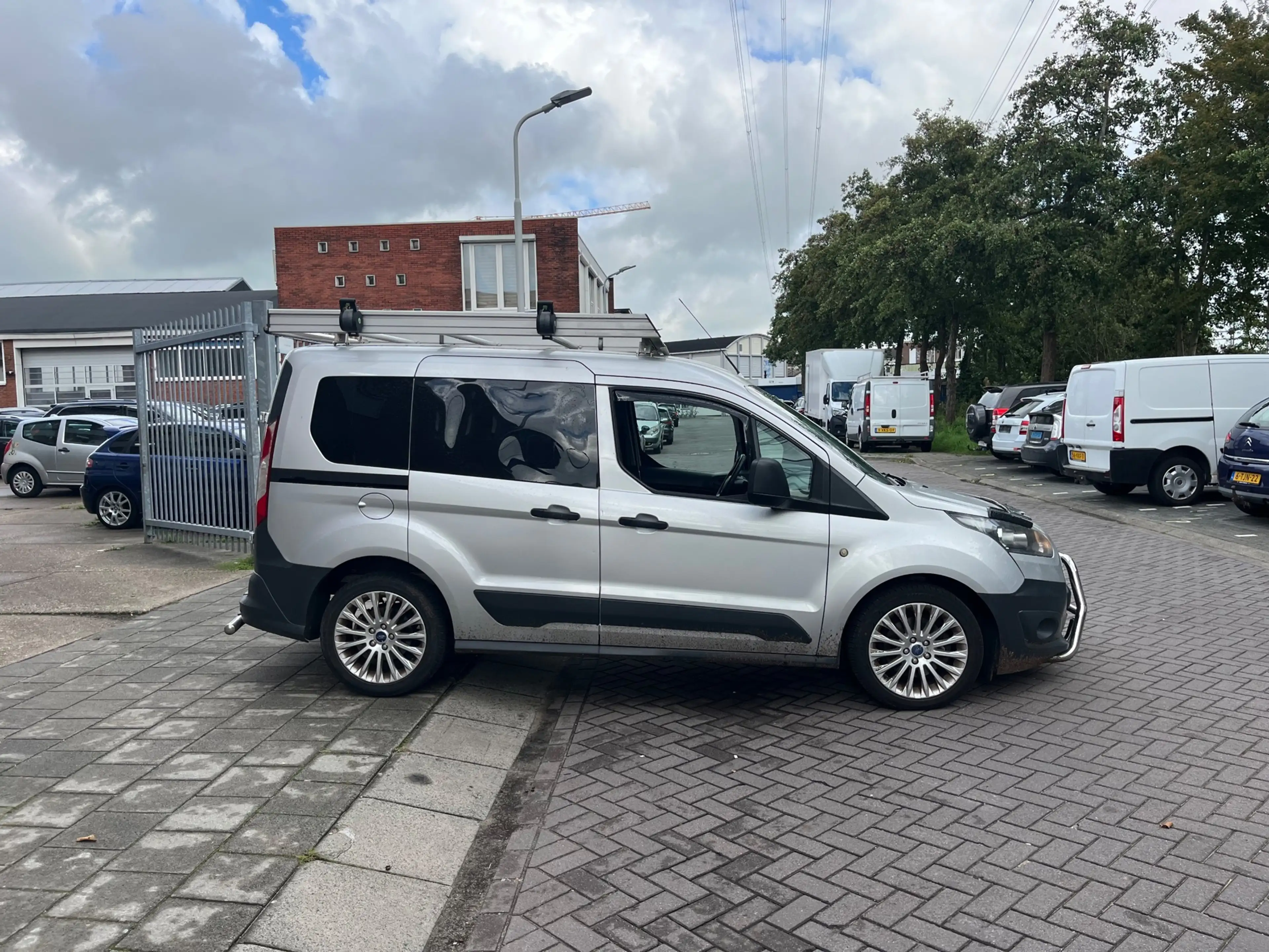 Ford Transit Connect 1.0 Ecoboost L1 Ambiente — photo 6