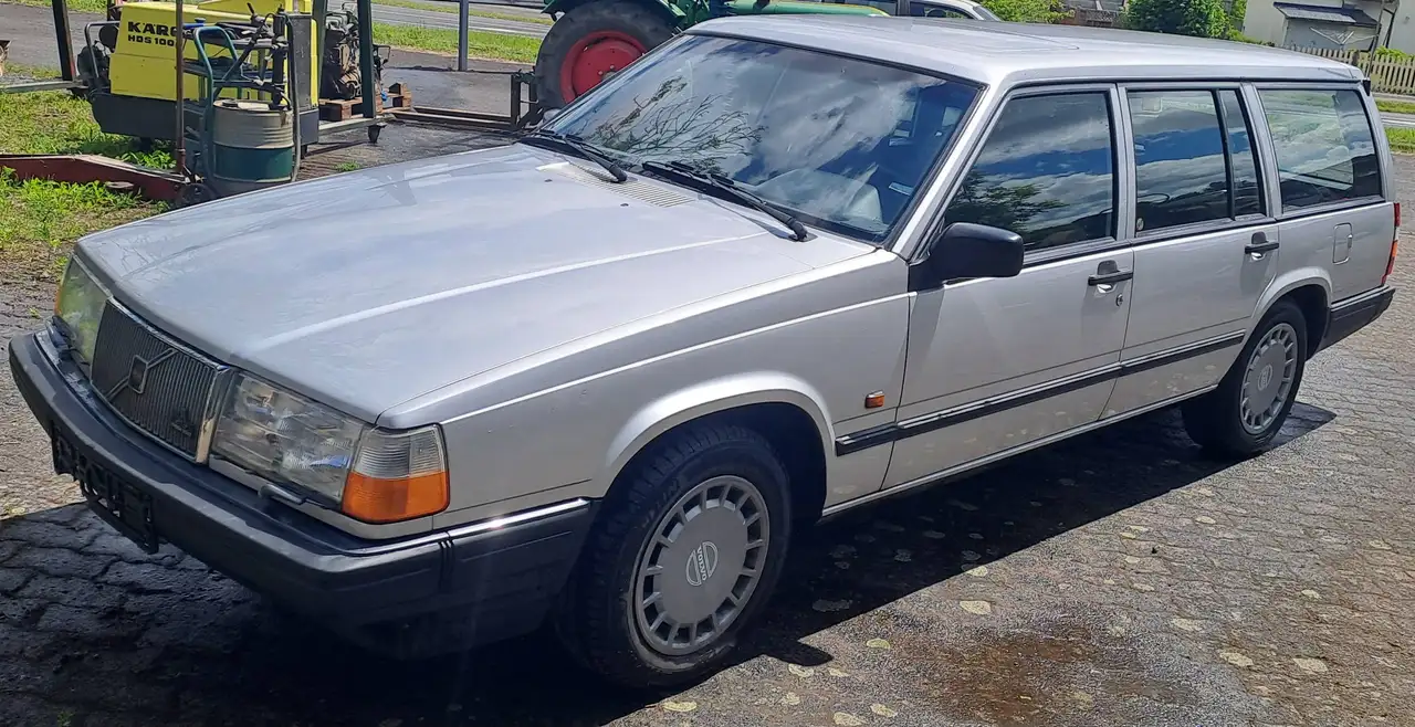 Volvo 940 GL, foto 2