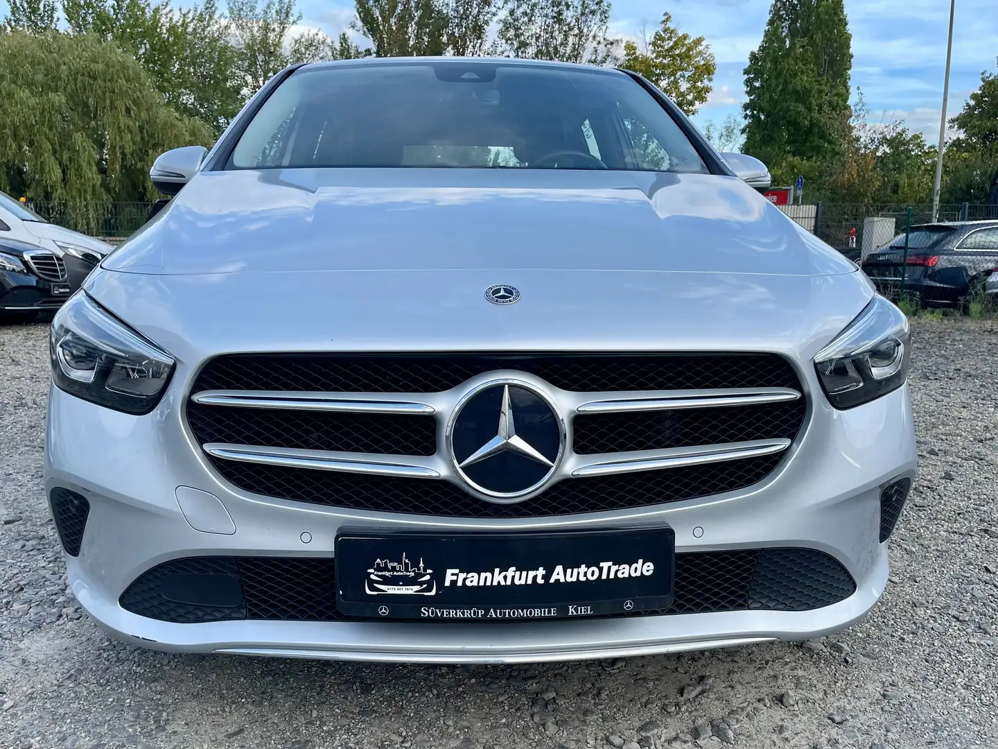 Mercedes-Benz B 180 D*LED*KAMERA*DIGITAL* ELEKTR. HECKKLAPPE Grau - 2