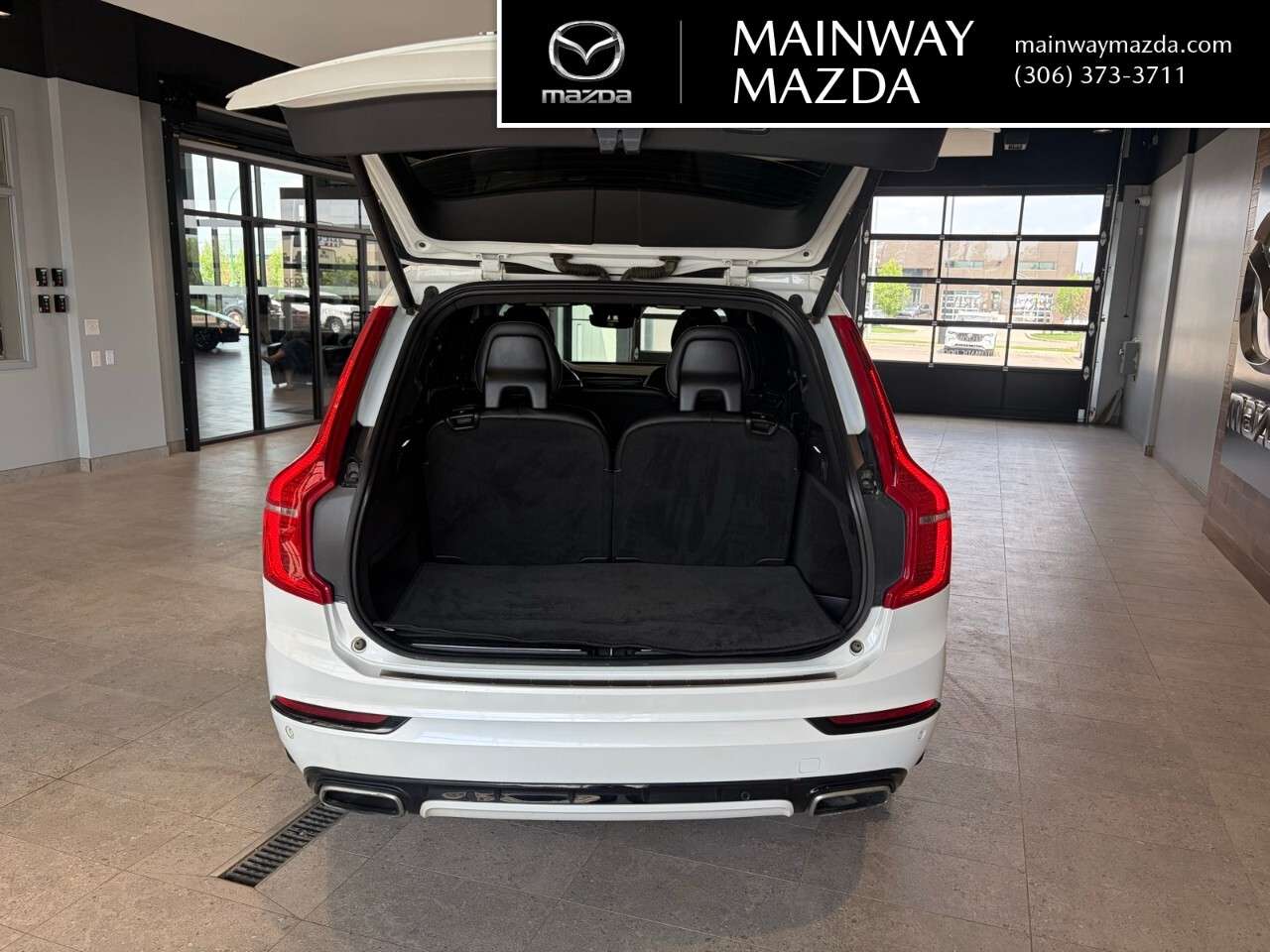 2020 Volvo XC90 T6 AWD R-Design 7-Seater thumb 6