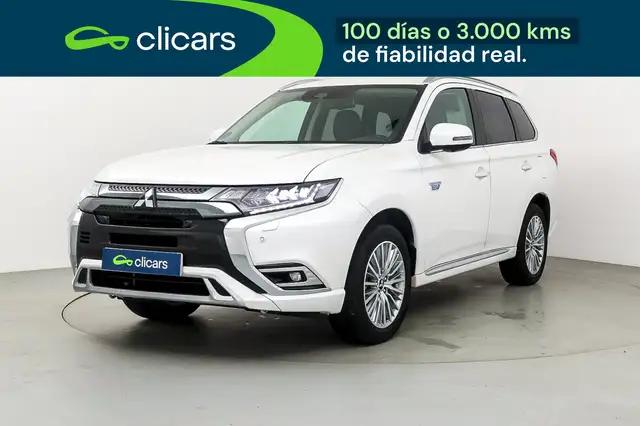 Mitsubishi Outlander PHEV Kaiteki 4WD