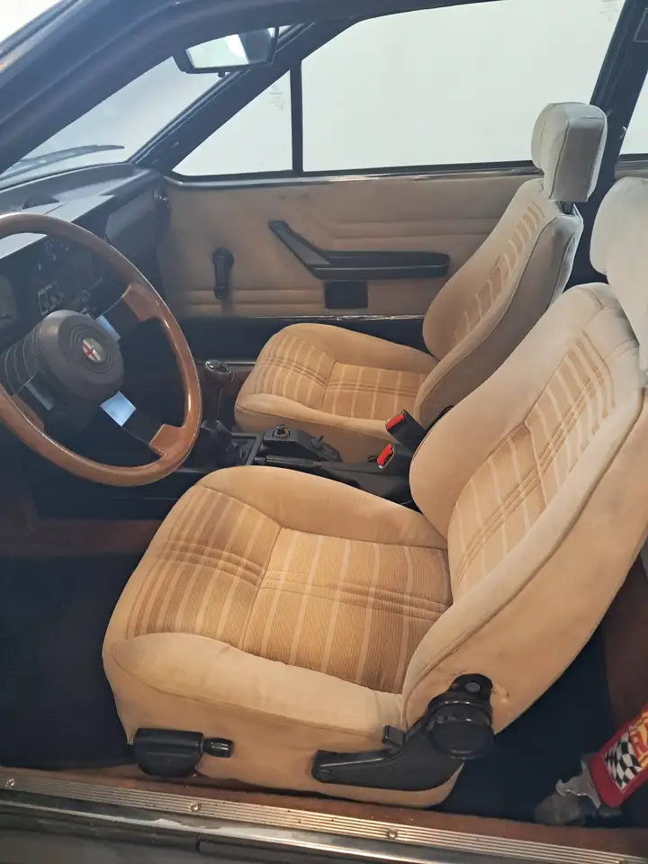 Alfa Romeo GTV 2.0, foto 4