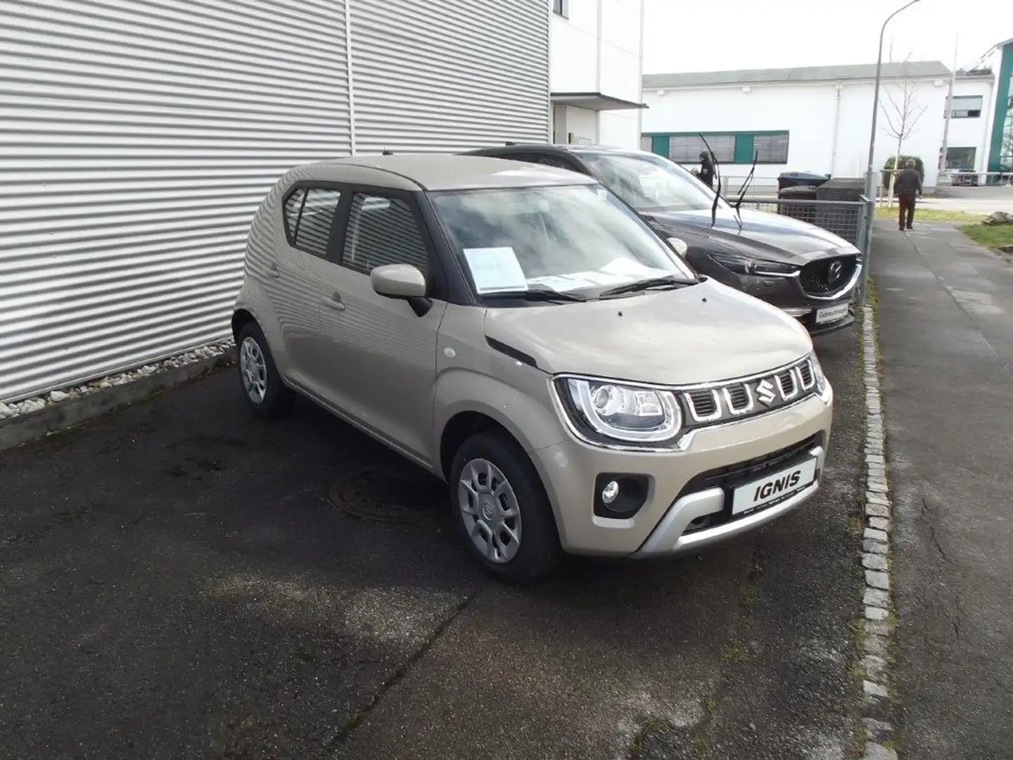 Suzuki Ignis 1.2 5D M/T CLUB HYBRID SOFORT Beige - 2
