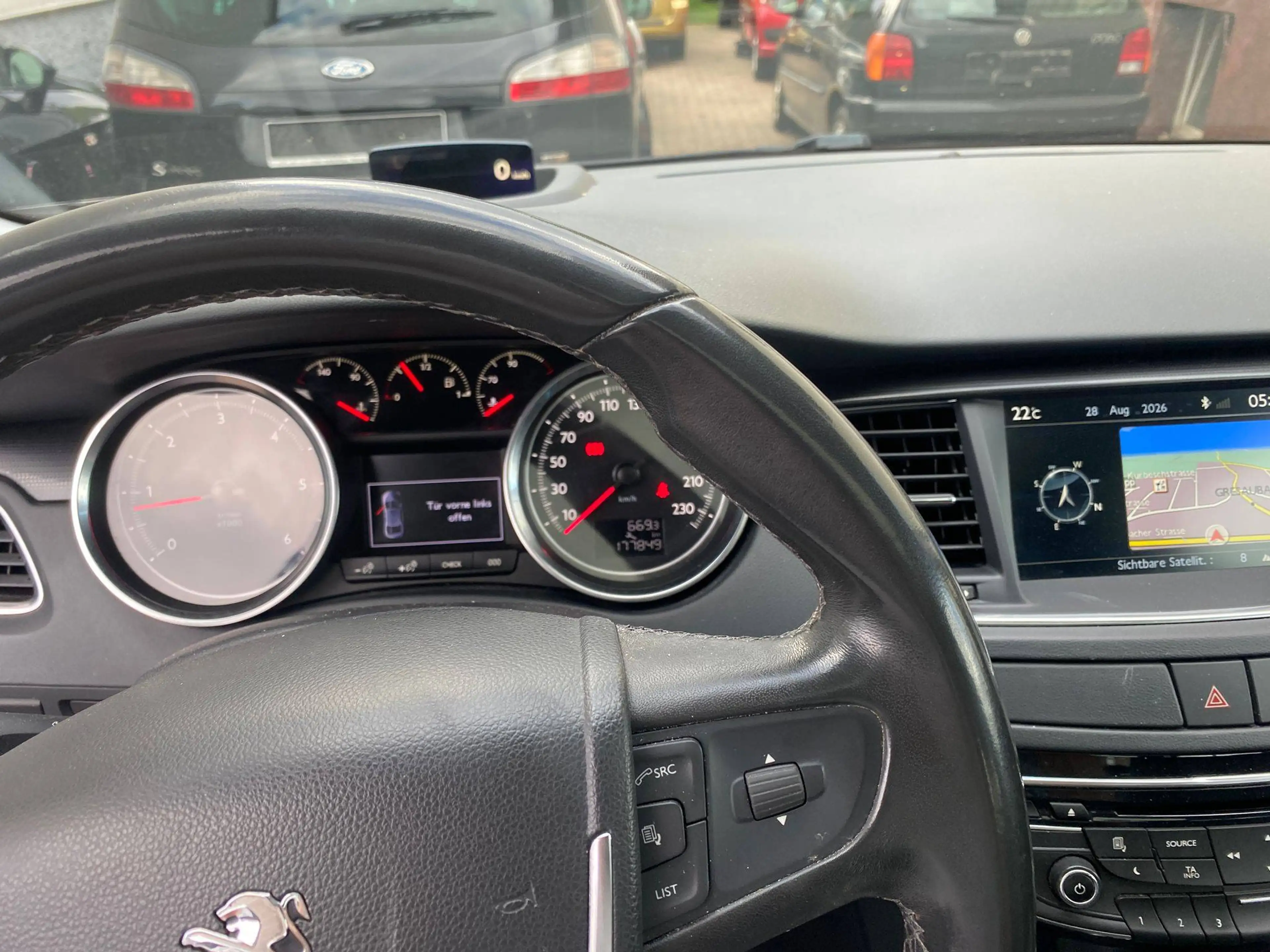 Peugeot 508 Active — photo 6