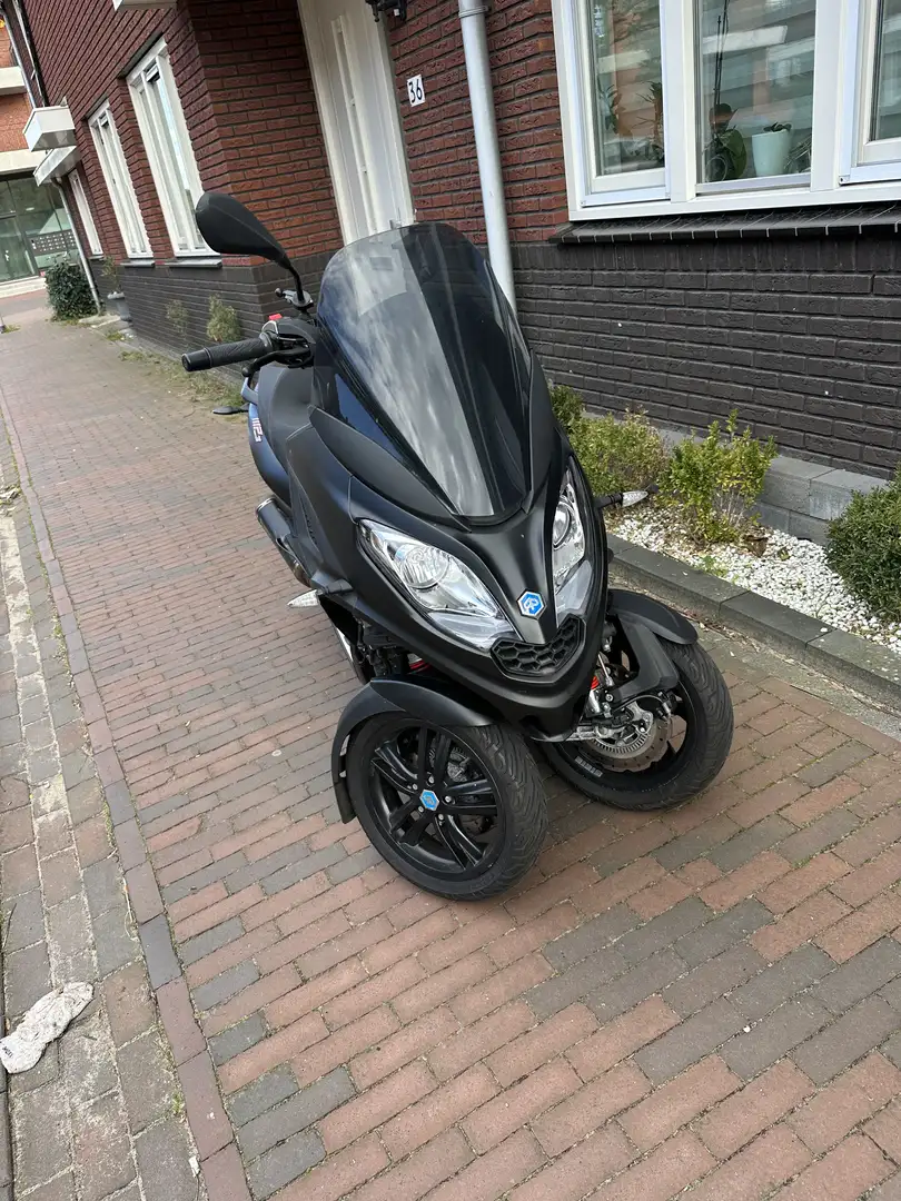 Piaggio MP3 300 HPE 300 Zwart - 1