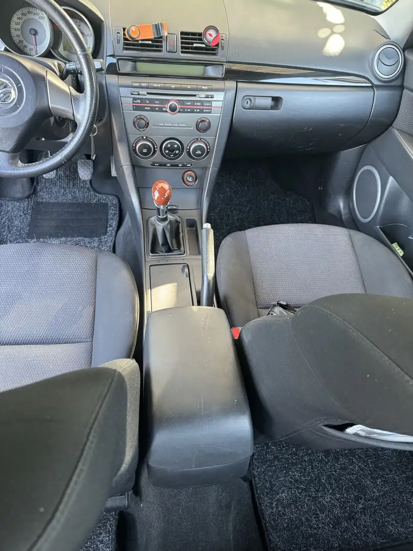 Mazda 3 1.6 td Sport 110cv - 2