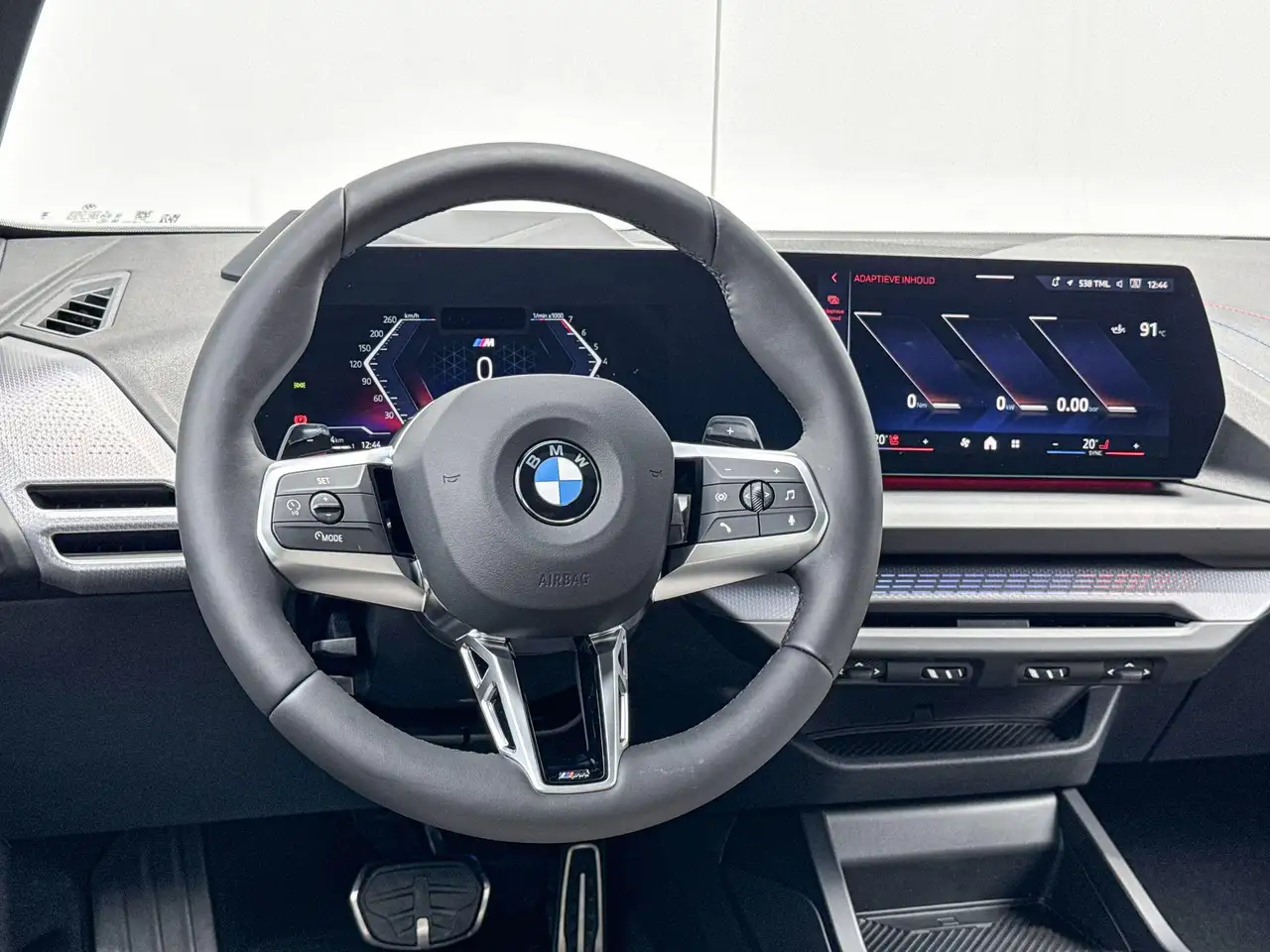 BMW 1 Series 2026 — фото 13