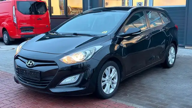 Hyundai i30 cw Trend Automatik*Klima*Tempomat*PDC+CAM