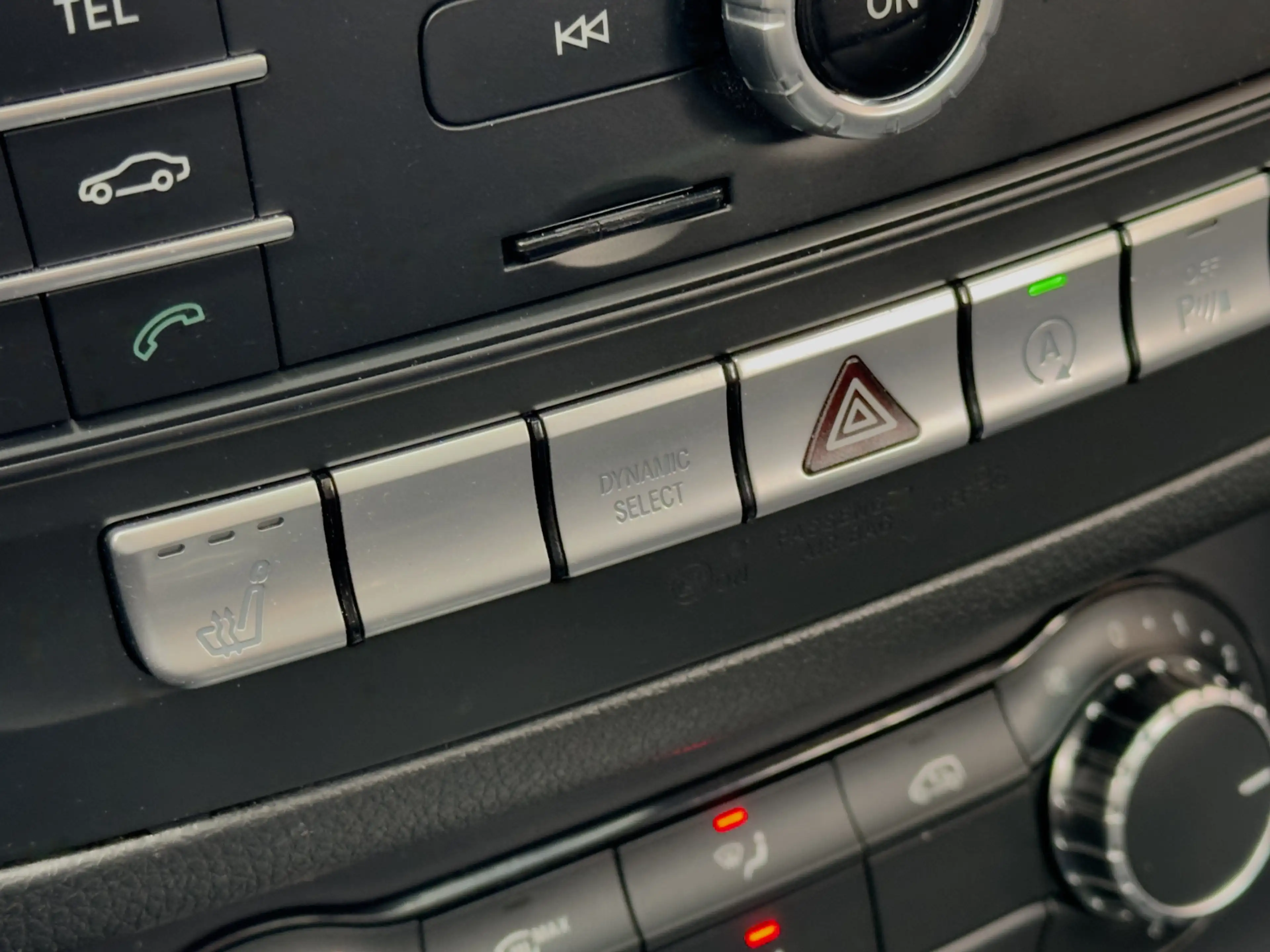 Mercedes-Benz B 180 AUT7 AMBITION 104D.KM!! PANODAK LEDER NAVI AIRCO L — photo 13