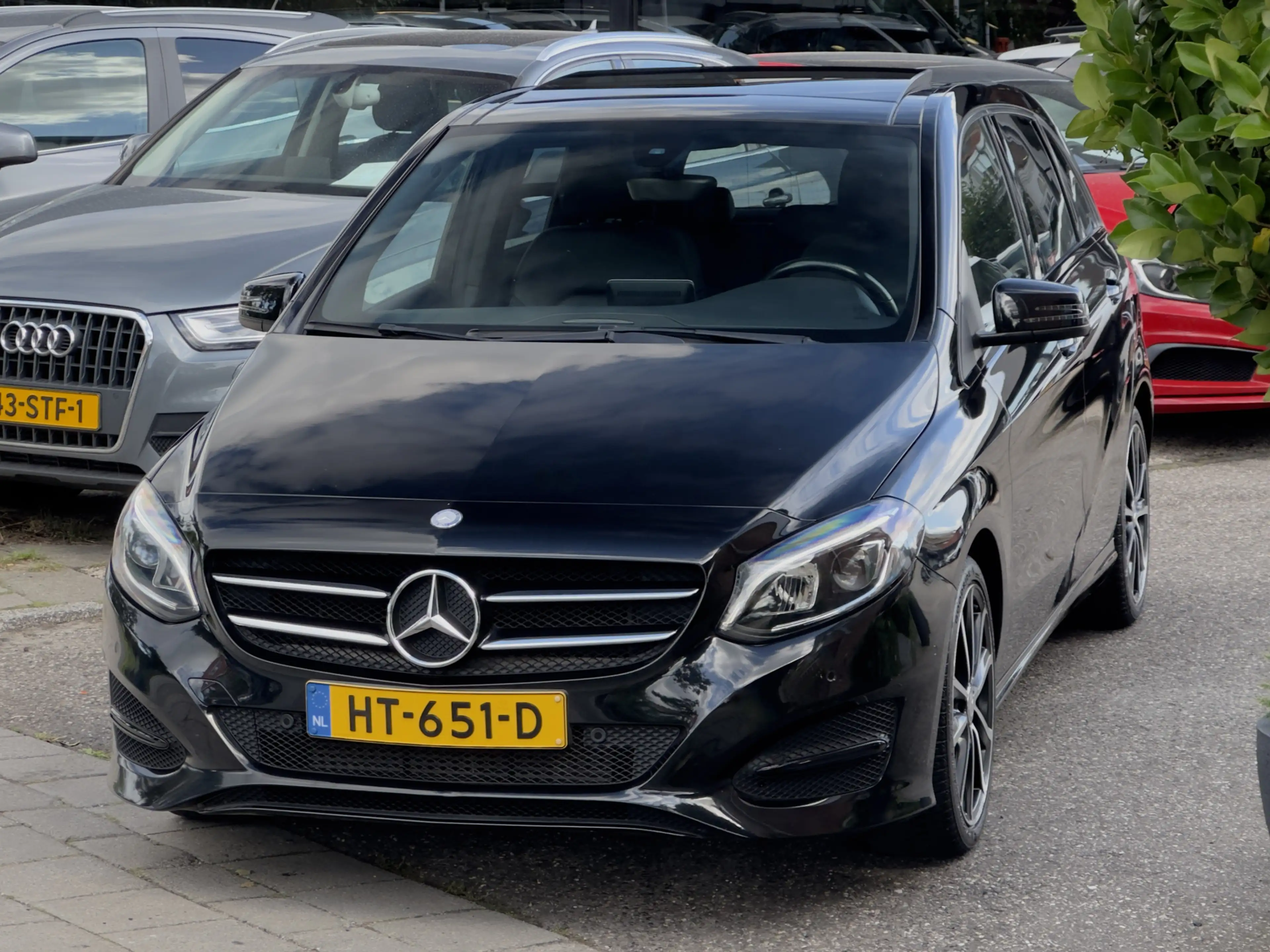 Mercedes-Benz B 180 AUT7 AMBITION 104D.KM!! PANODAK LEDER NAVI AIRCO L — photo 12