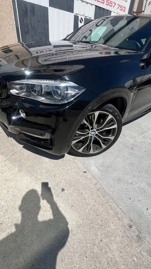 BMW X6 xDrive 30dA Schwarz - 2