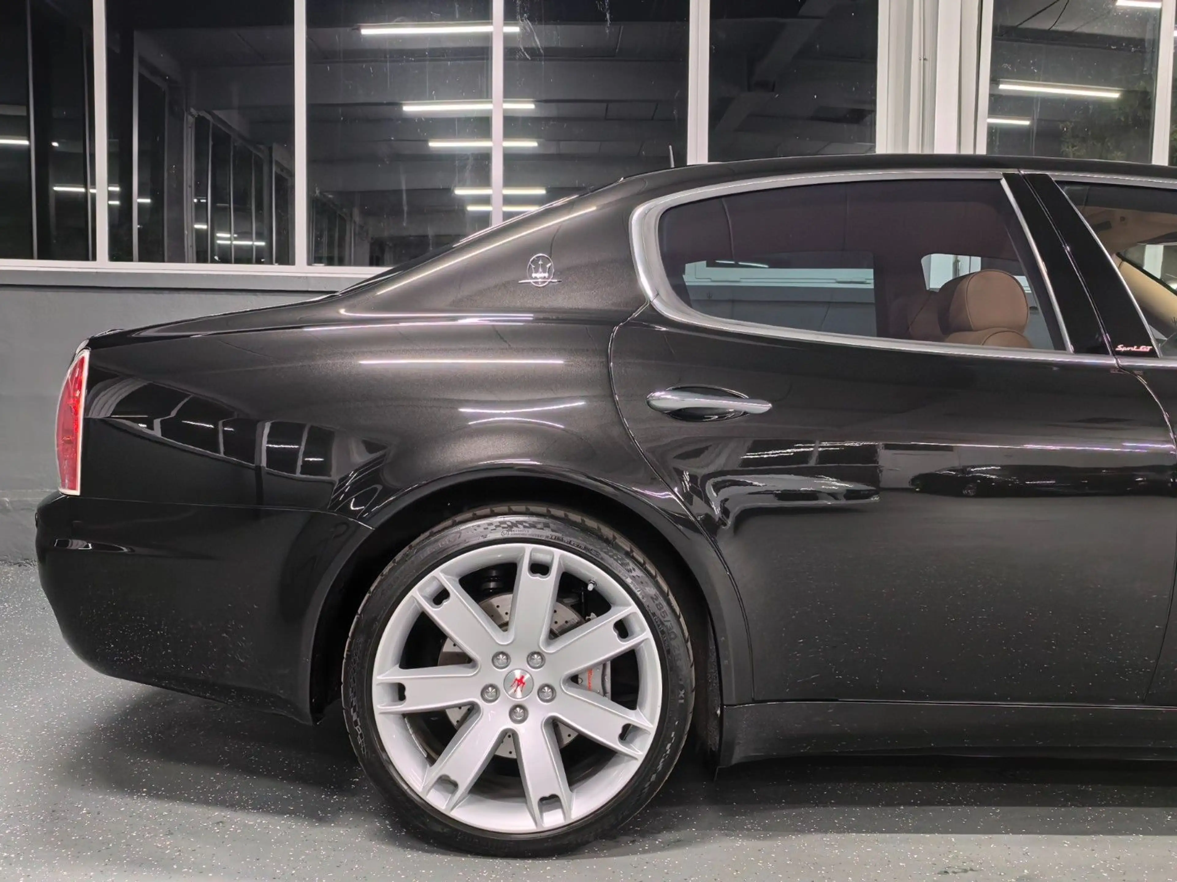 Maserati Quattroporte 4.2 V8 SPORT GT | 1. HAND | 33 TKM! — photo 14