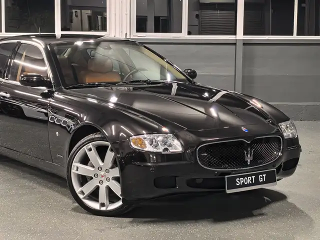 Maserati Quattroporte 4.2 V8 SPORT GT | 1. HAND | 33 TKM!