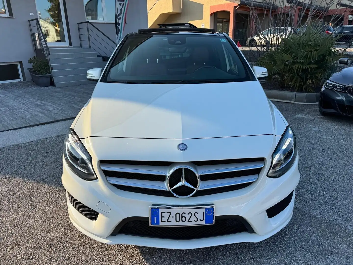 Mercedes-Benz B 200 B 200 d Premium TETTO Wit - 2