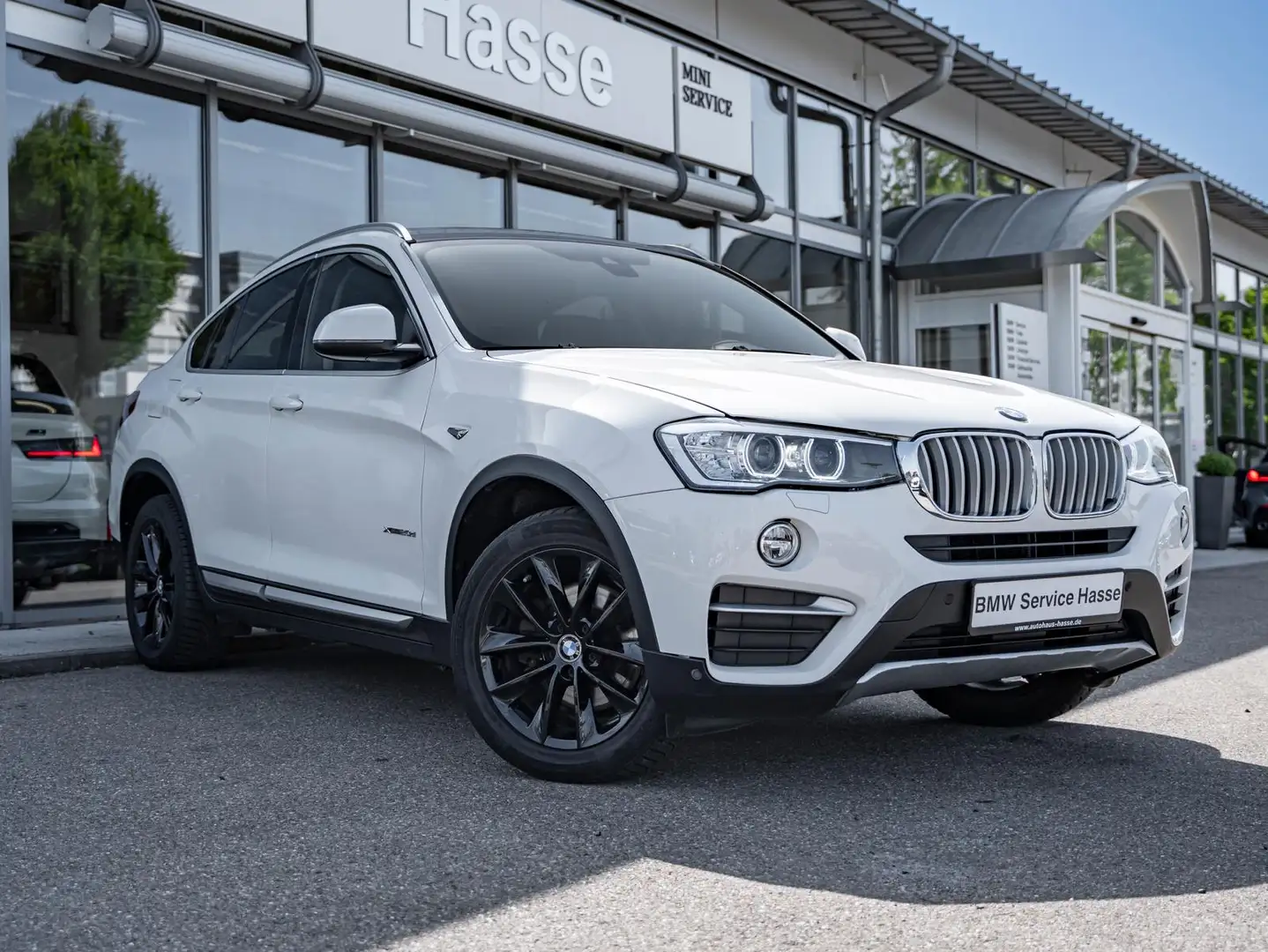 BMW X4 xDr 20d xLine NAVI KAMERA HiFi KOMFORTZUG Wit - 2